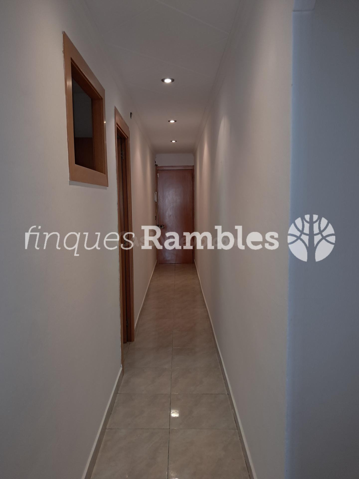Piso en venta a Igualada zona mercat la Masuca - foto 3