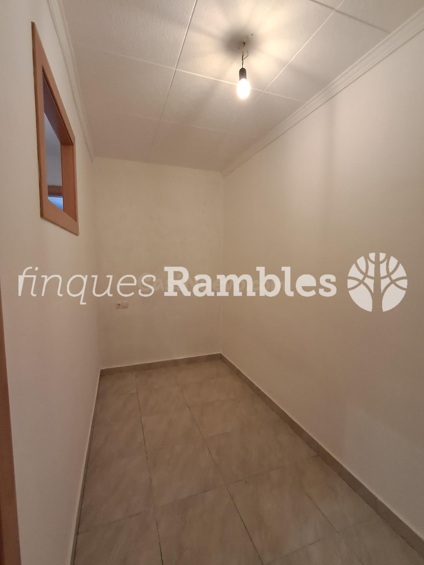 Piso en venta a Igualada zona mercat la Masuca - foto 5