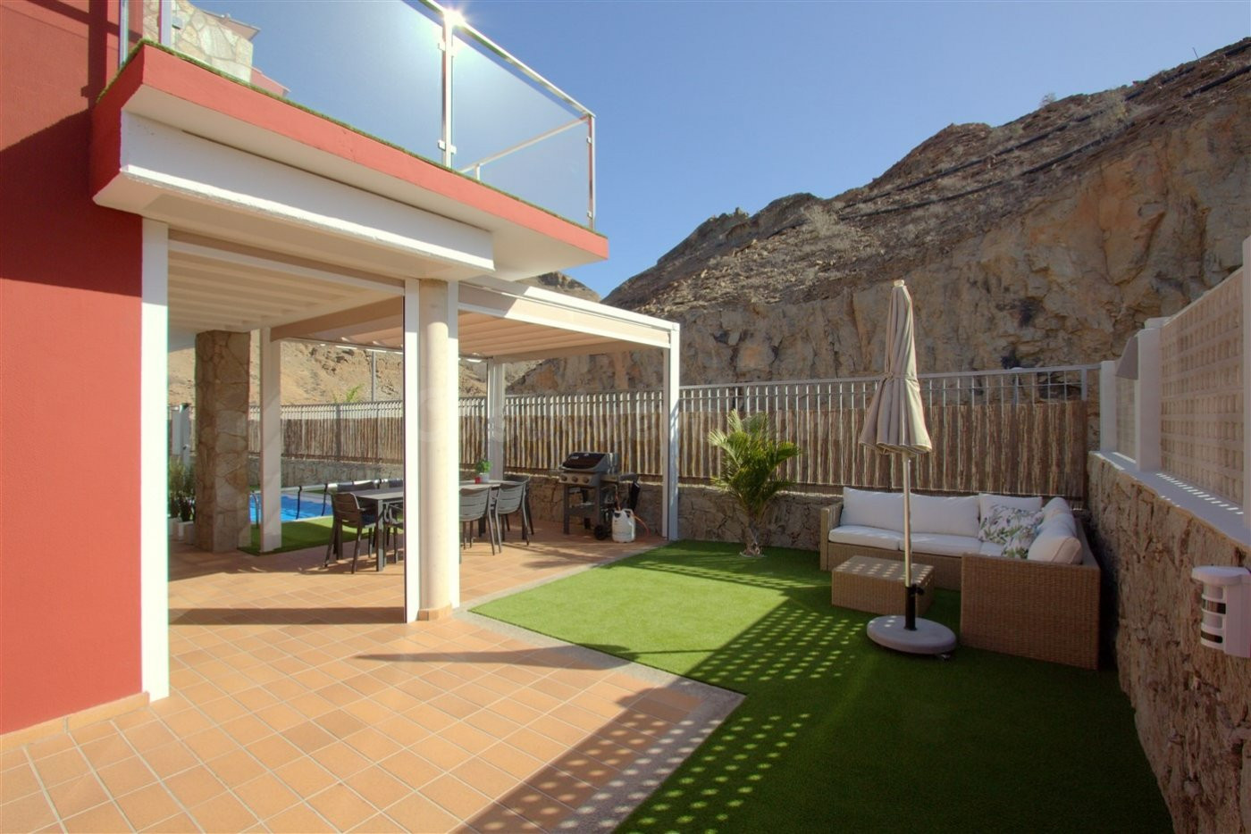 Chalet de lujo con amplio jardín y piscina privada climatizada en Tauro. - foto 5