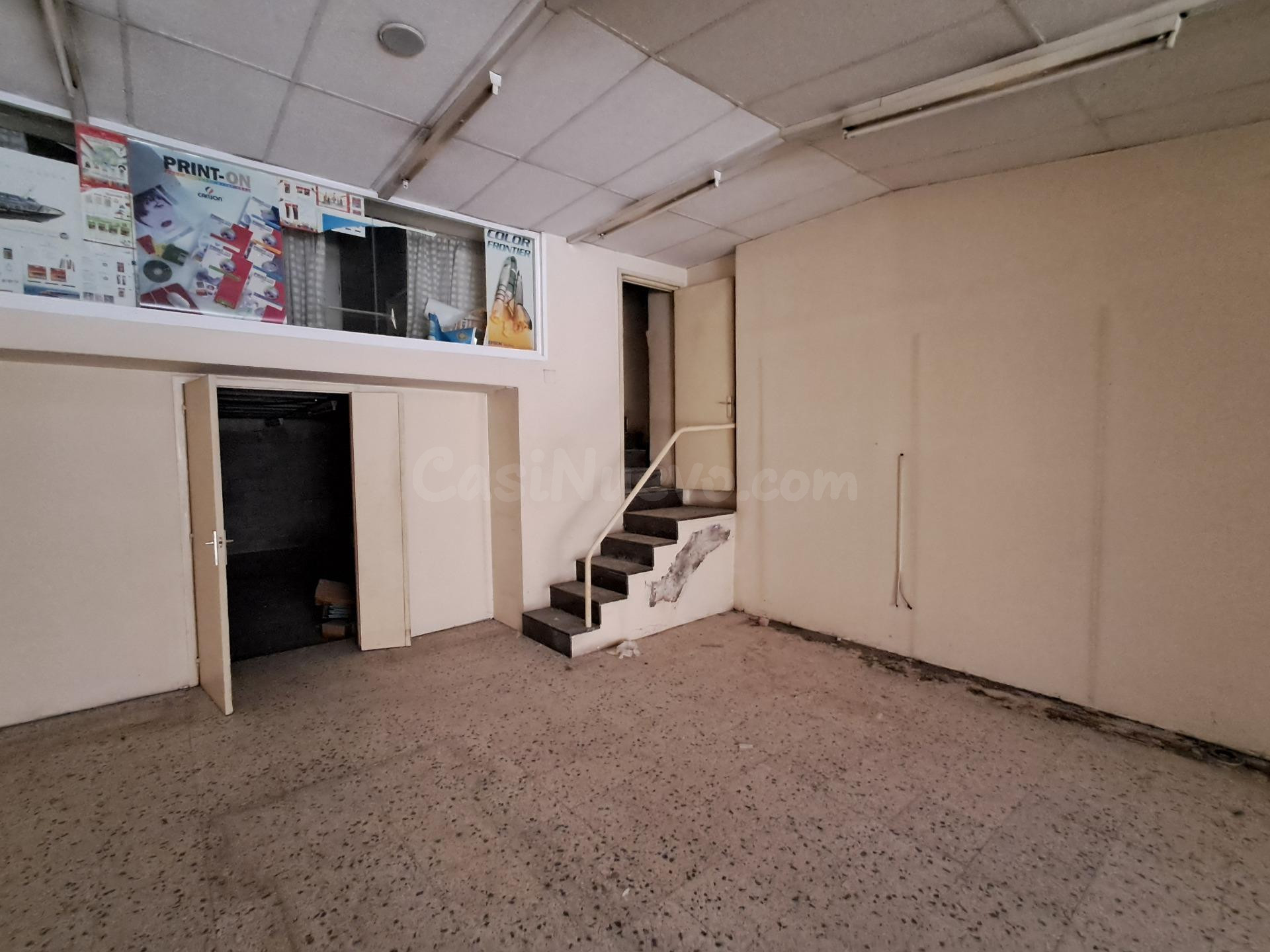 LOCAL COMERCIAL DE LLOGUER A LA RAMBLA SANT FERRAN D'IGUALAD - foto 5