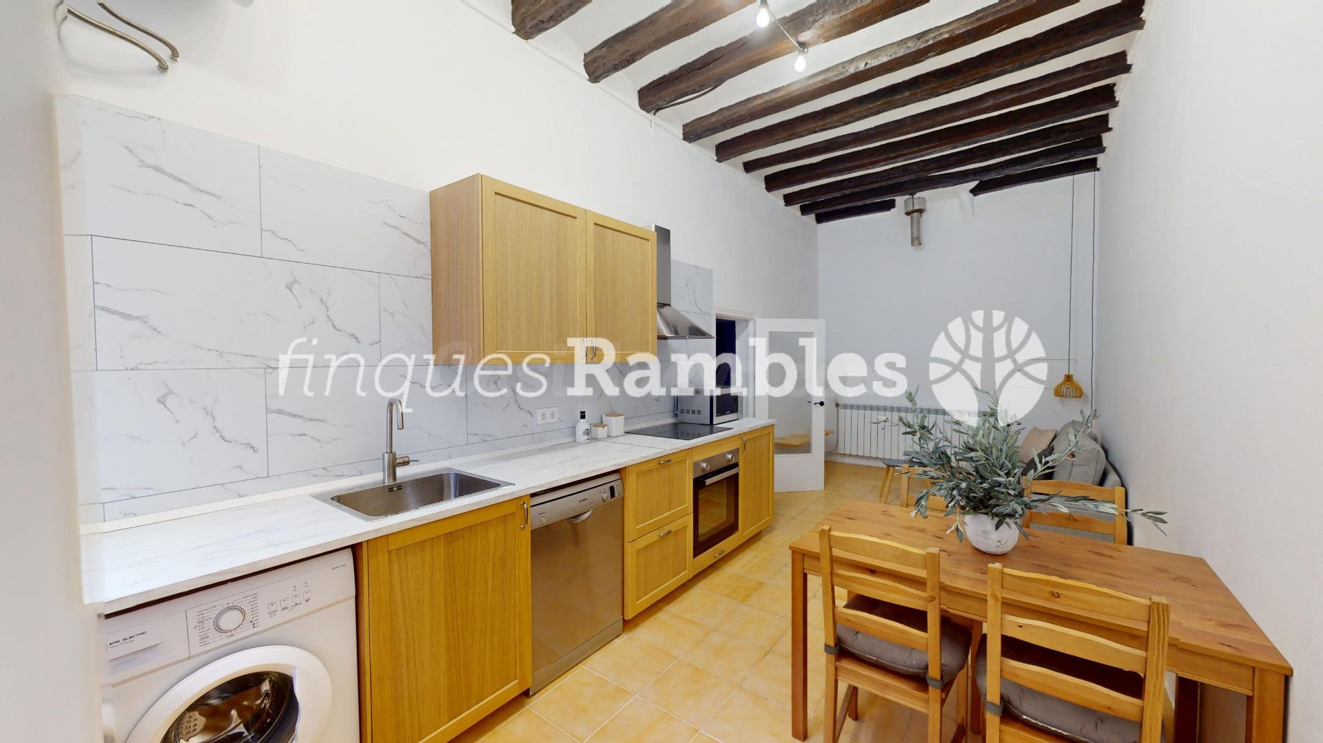 CASA EN VENDA AL CENTRE DE SANTA COLOMA DE QUERALT - foto 3