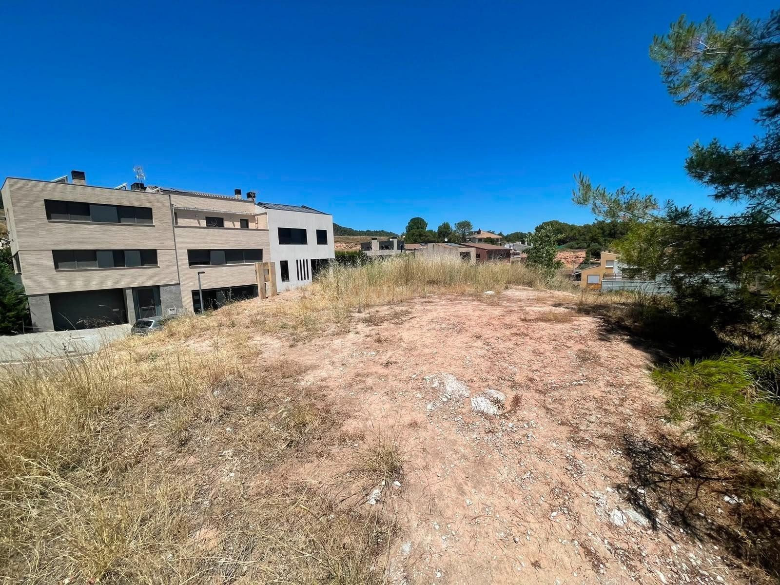 Terreny Urbà amb gran potencial edificatori al centre de San - foto 5
