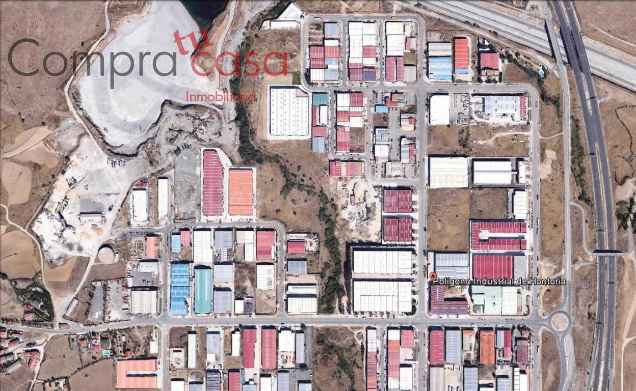 SUELO INDUSTRIAL EN SEGOVIA.-