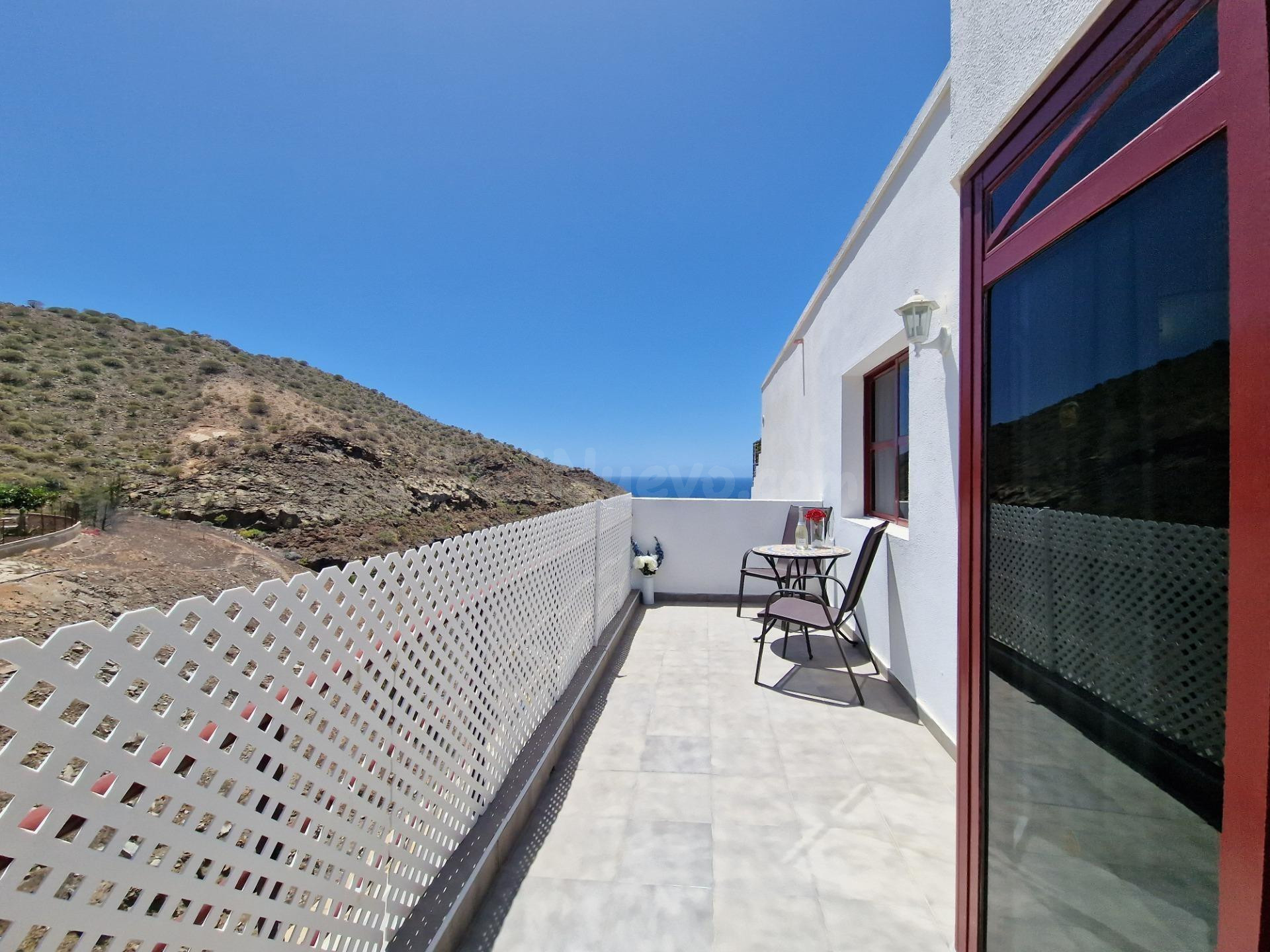 UNO DE LOS APARTAMENTOS MÁS GRANDES EN GUANABARA PARK. ESQUINA. FÁCIL ACCESO. VISTAS AL MAR. - foto 4
