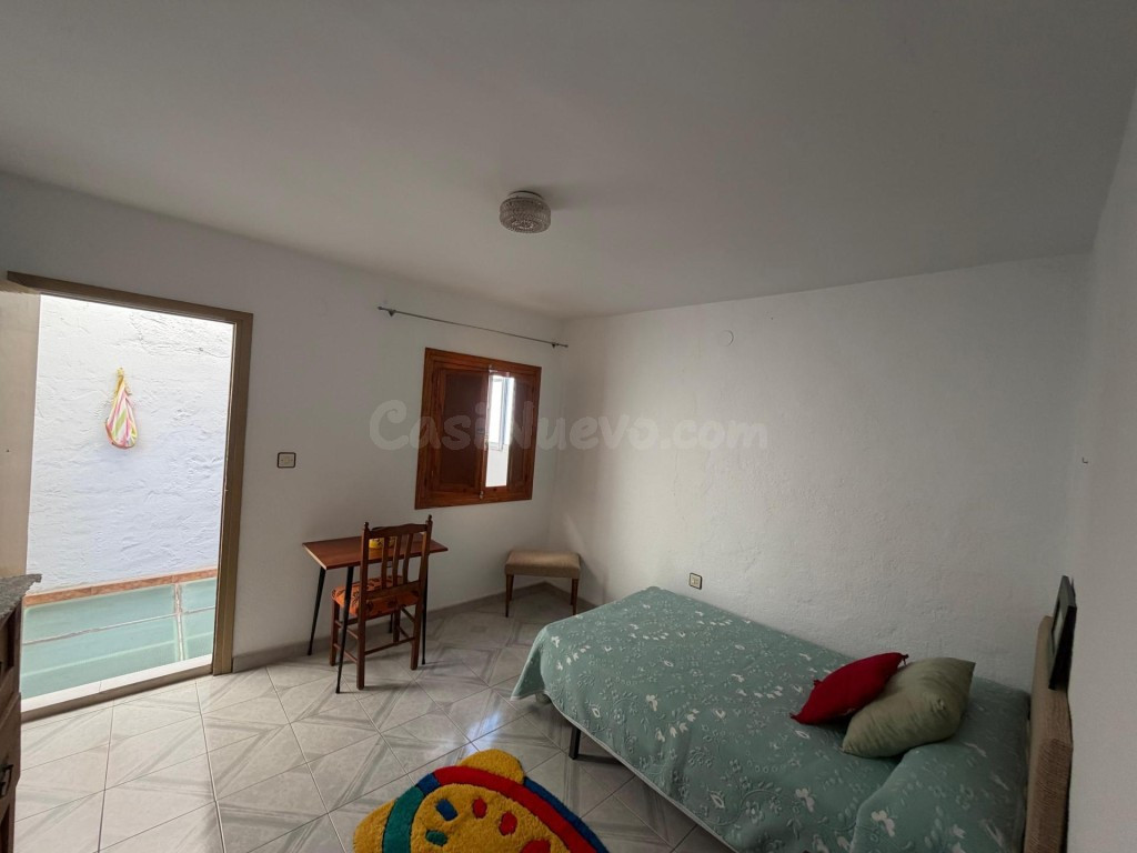Casa con mucho potencial en Agramón (Hellín) - foto 4