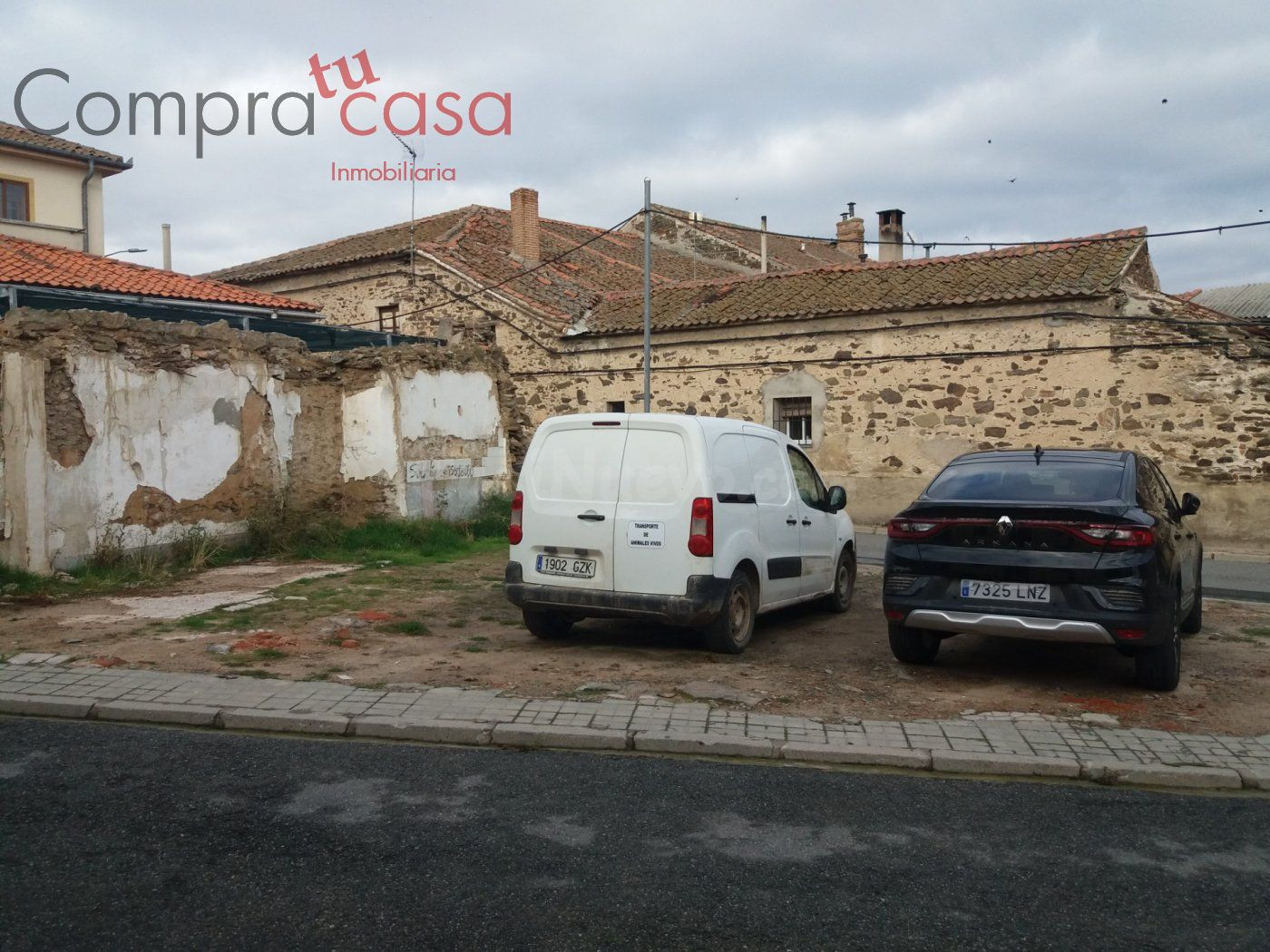 VENTA SOLAR-BERNARDOS-A TRES CALLES - foto 3