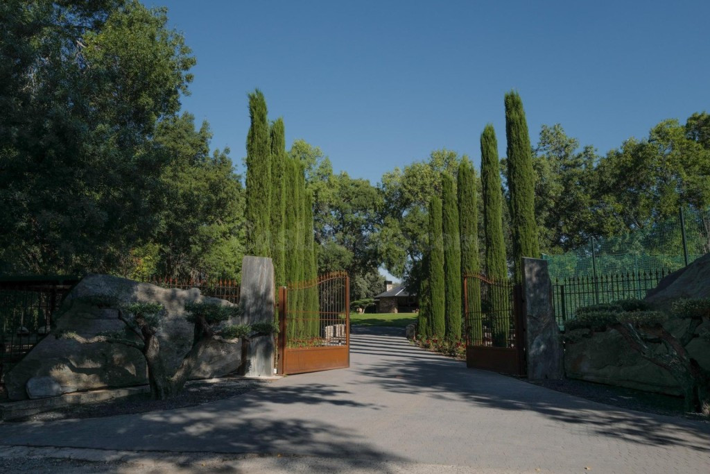 Espectacular Villa en el corazón de la sierra de Guadarrama - foto 4