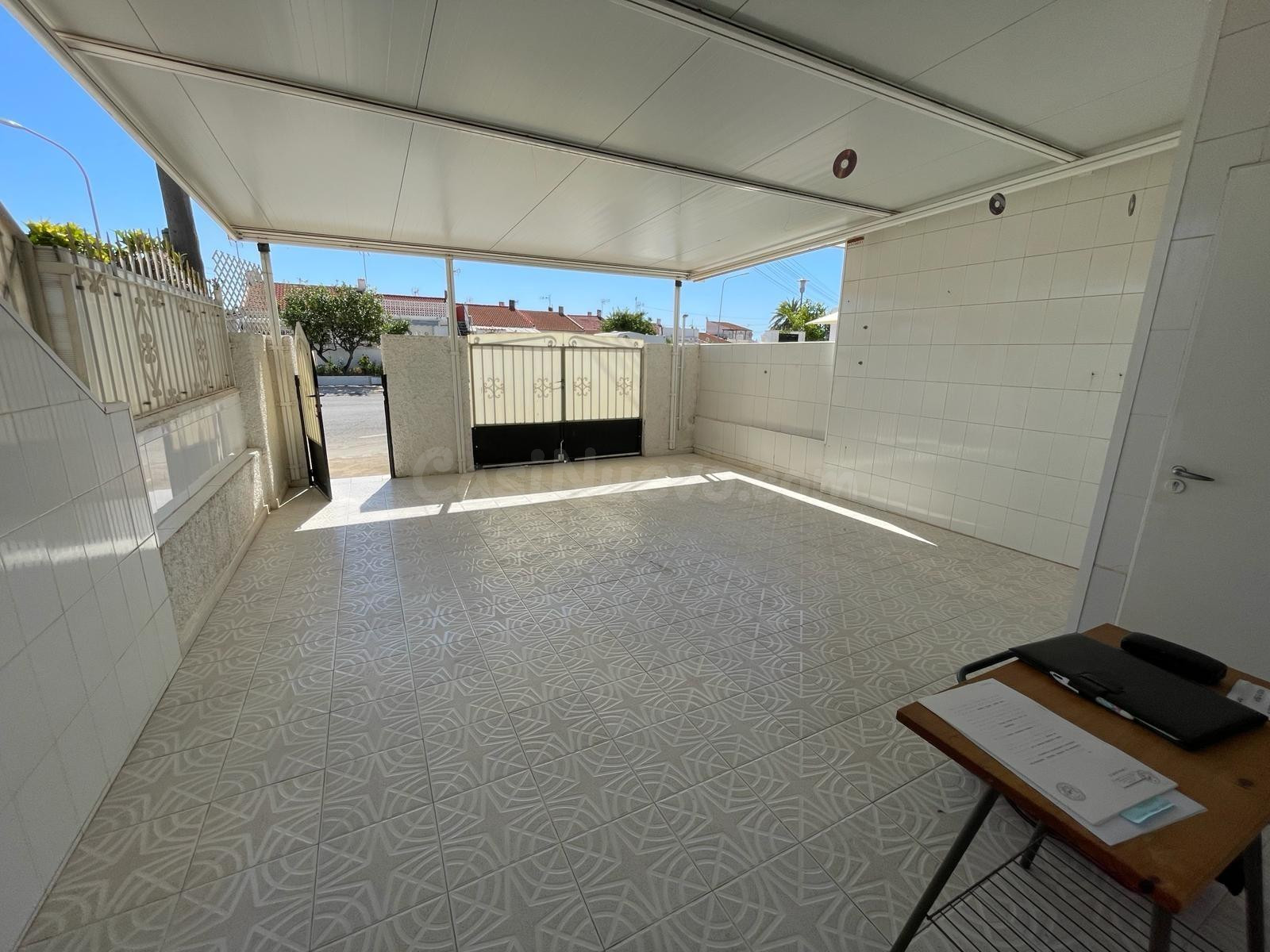 Bungalow en Planta Baja con Gran Terraza y Parking en La Torreta III, Torrevieja - foto 3
