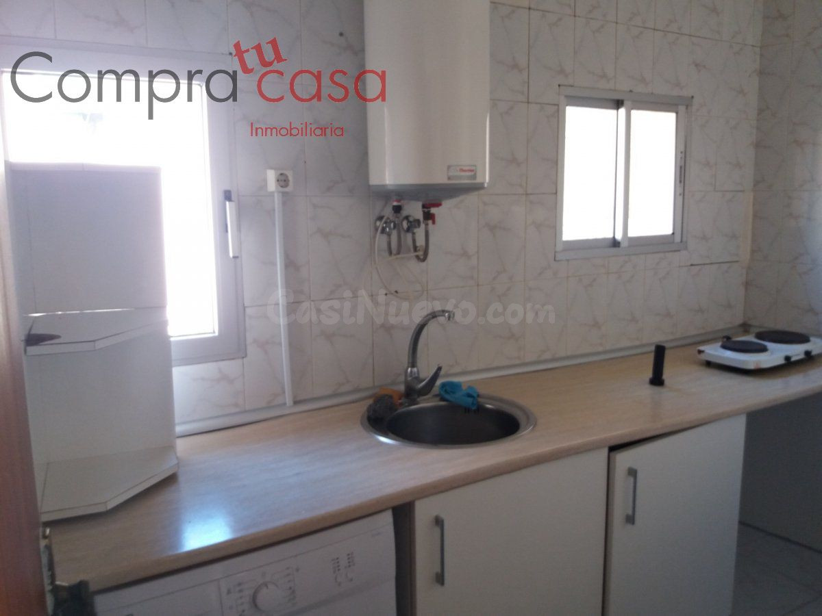 LOTE DE CASAS EN EL BARRIO DEL SALVADOR - foto 4