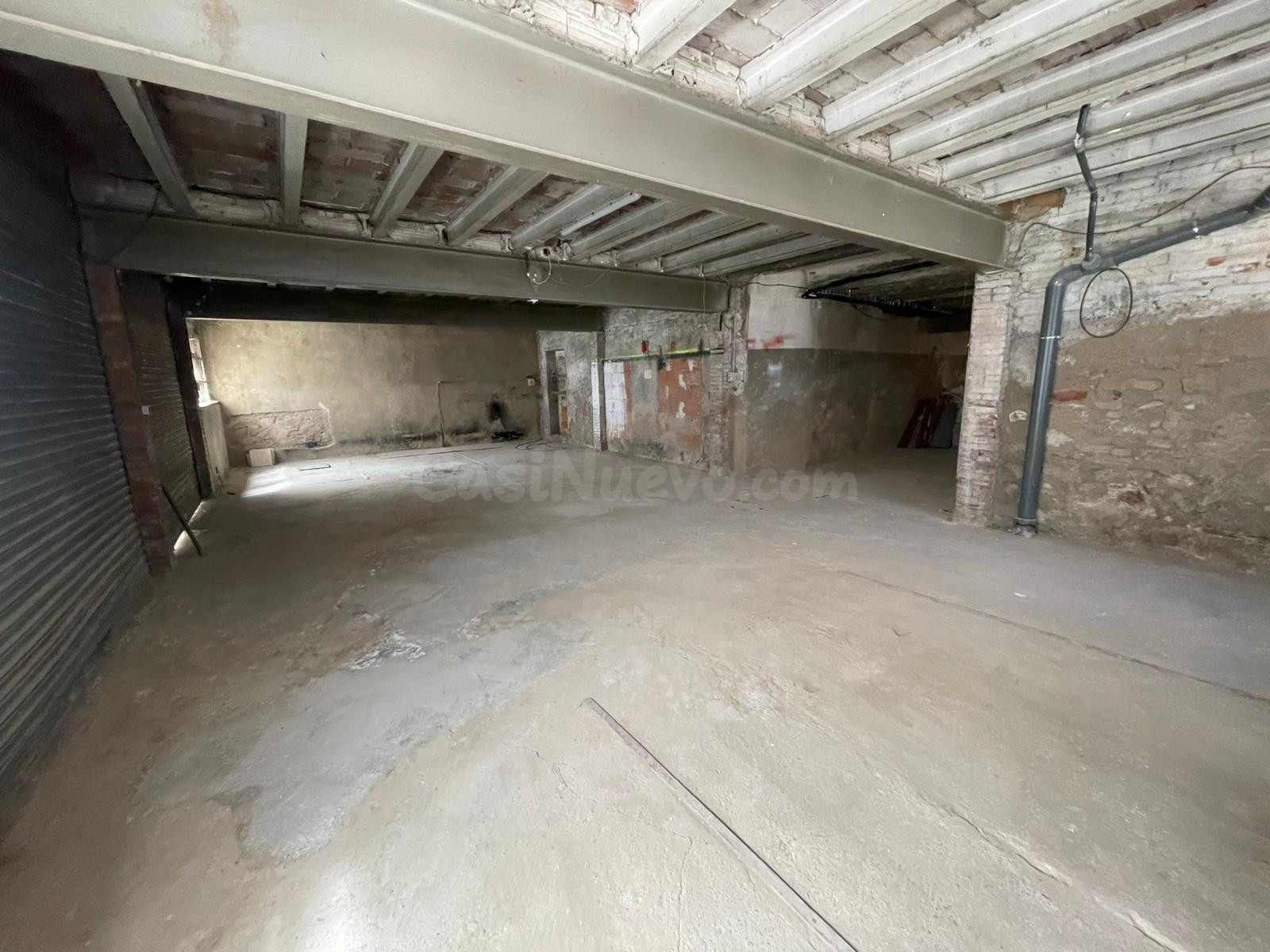 ALMACÉN / LOCAL DE 162 m2 EN LA ZONA DEL REC DE IGUALADA - foto 4