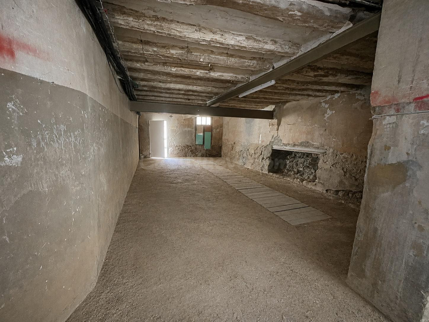 ALMACÉN / LOCAL DE 162 m2 EN LA ZONA DEL REC DE IGUALADA - foto 5