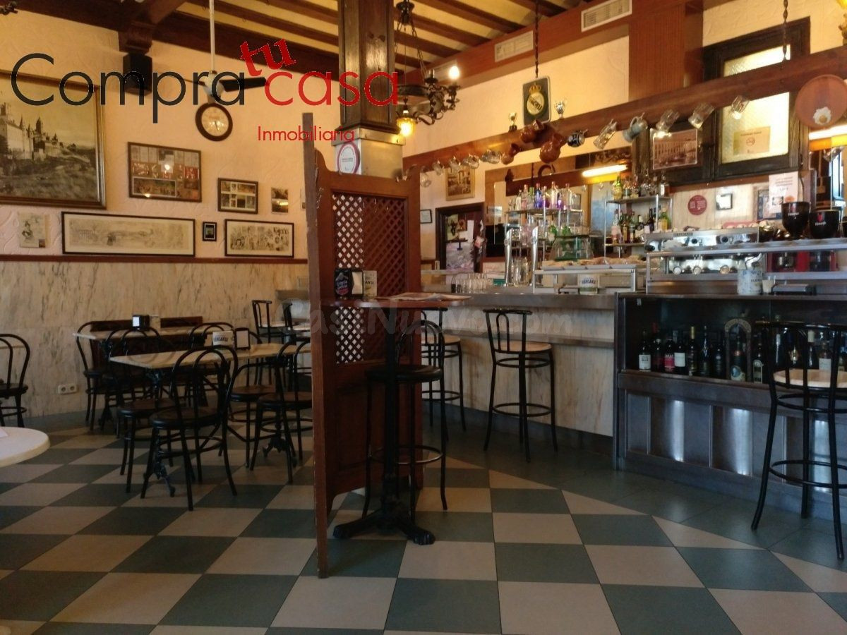 VENTA.-.RESTAURANTE.-.GRAN TERRAZA - foto 2