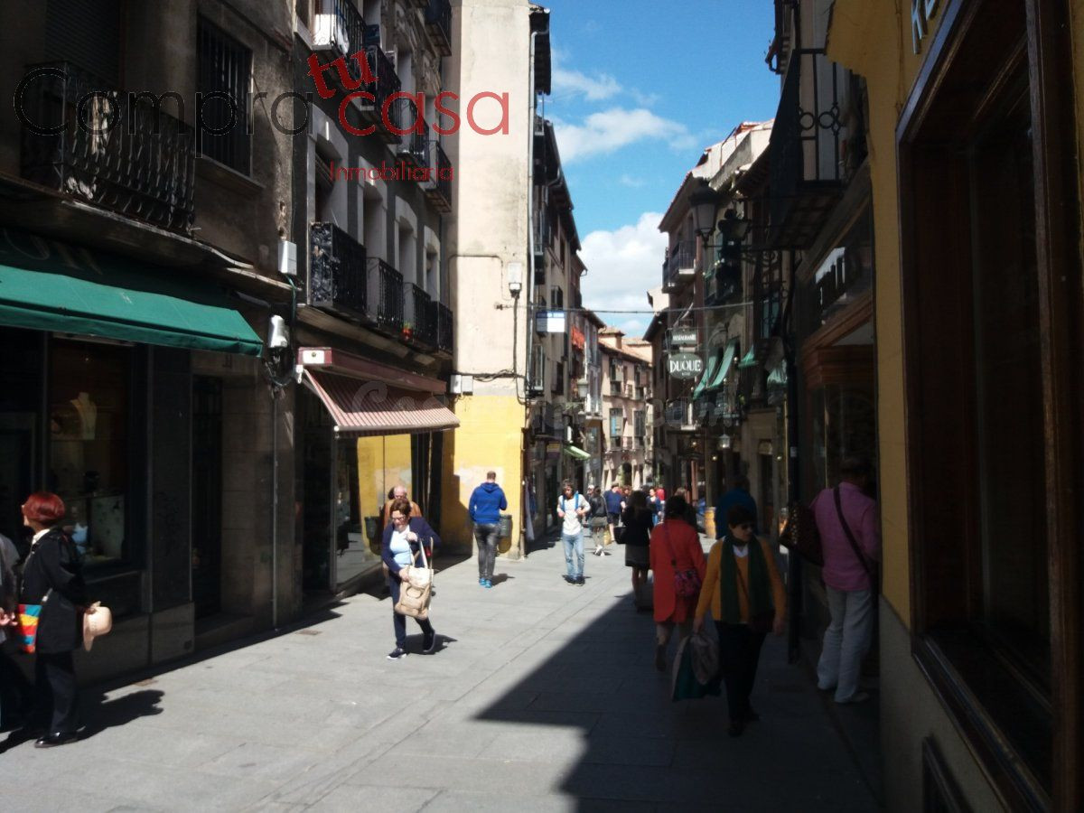 EDIFICIO PARA REFORMAR CASCO ANTIGUO - foto 5