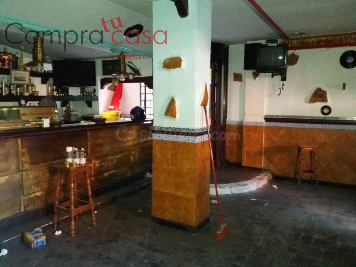 local en el barrio del carmen - foto 2