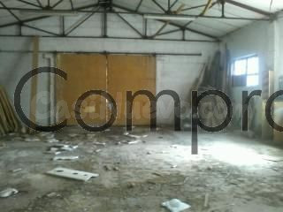 VENTA DE NAVES CON suelo industrial. - foto 4