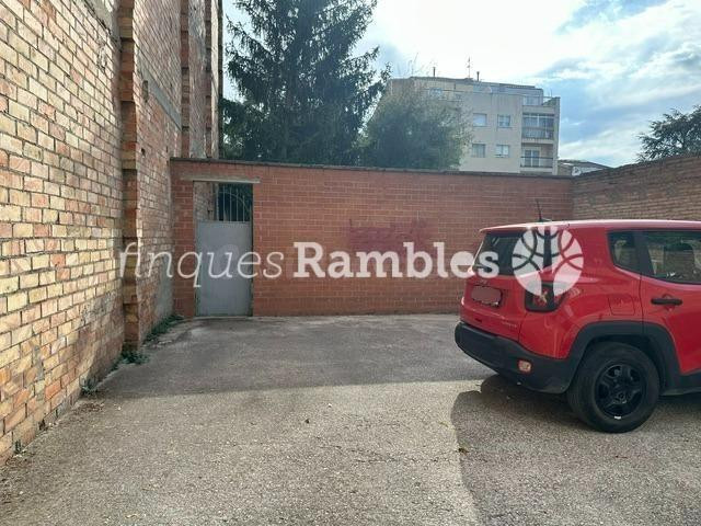 SOLAR PER EDIFICAR AL BARRI DE SANT CRIST - foto 3