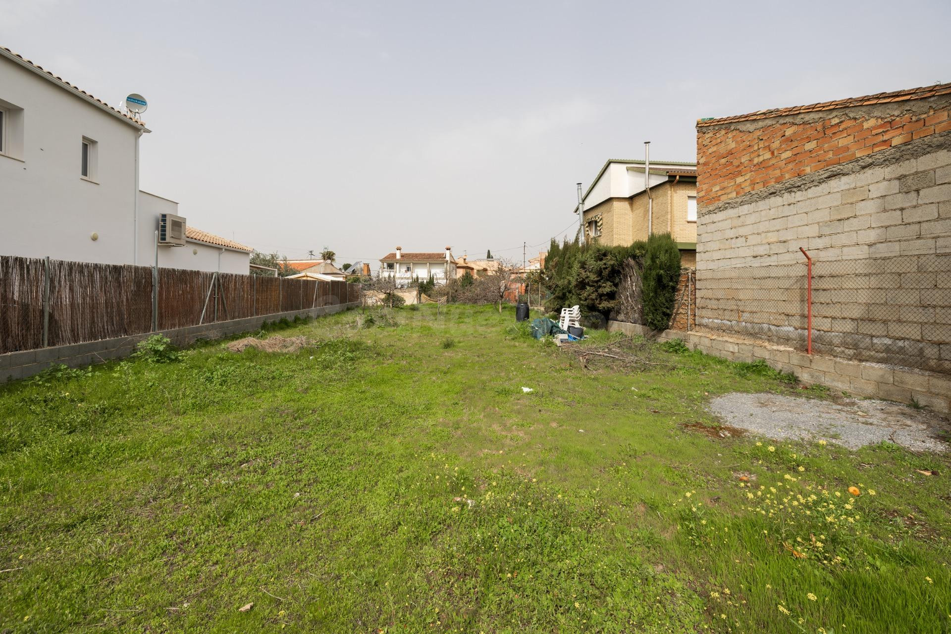 Solar urbano para construir tu chalet en la entrada de Cájar - foto 5