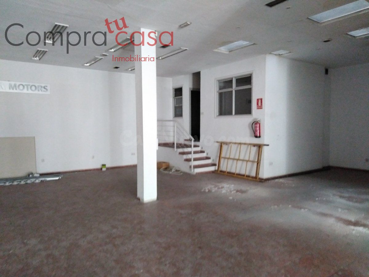 AMPLIO LOCAL EN CONDE SEPÚLVEDA.-.ALQUILER - foto 5