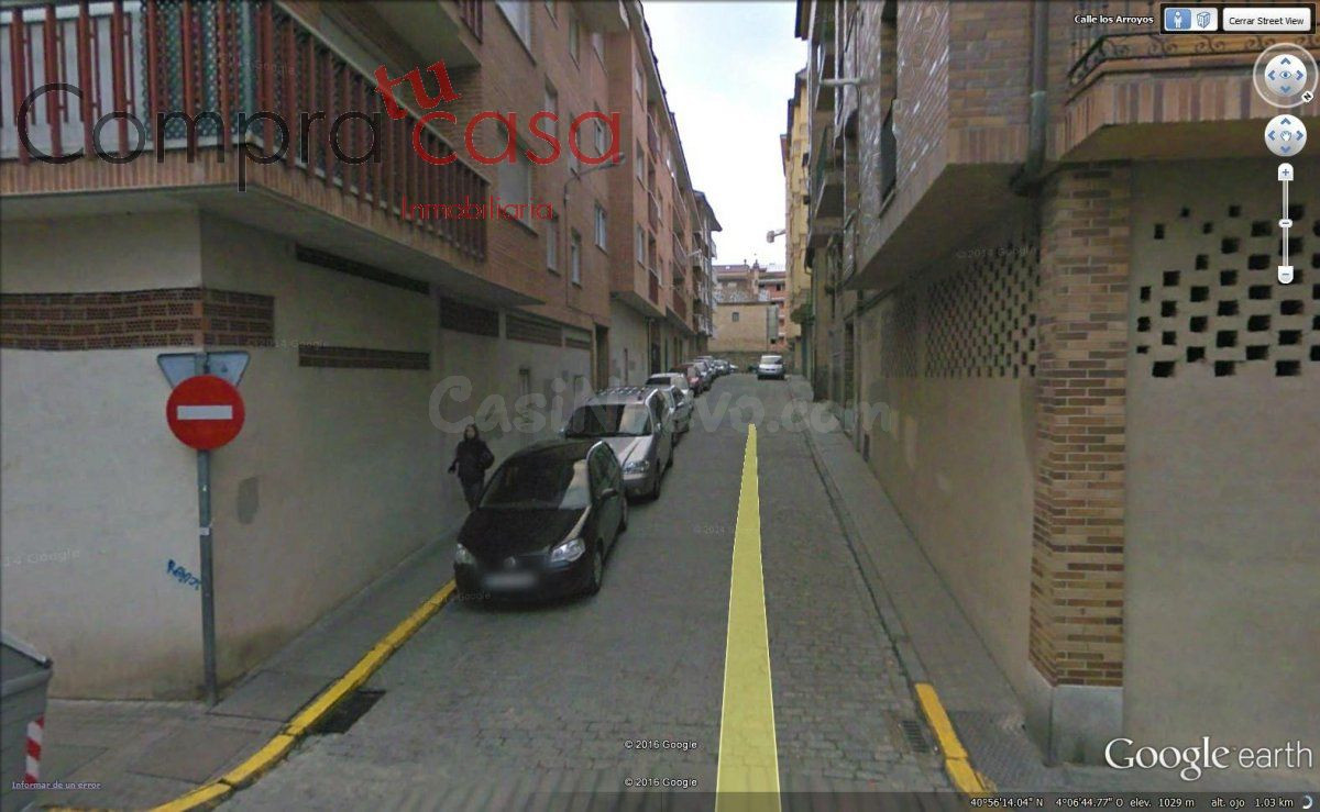 LOCAL COMERCIAL EN PLANTA CALLE - foto 4