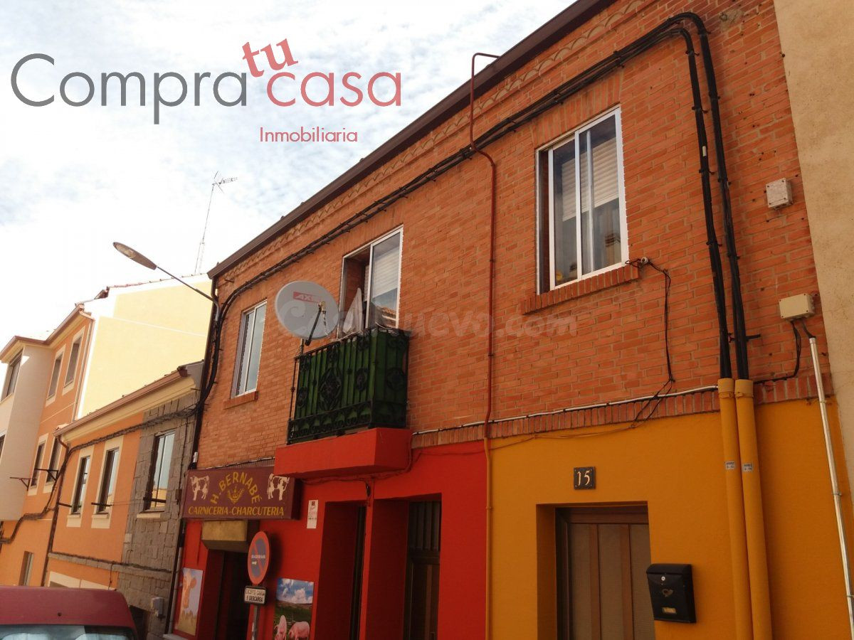 VENTA.-.EDIFICIO.-.INVERSORES.-. - foto 3