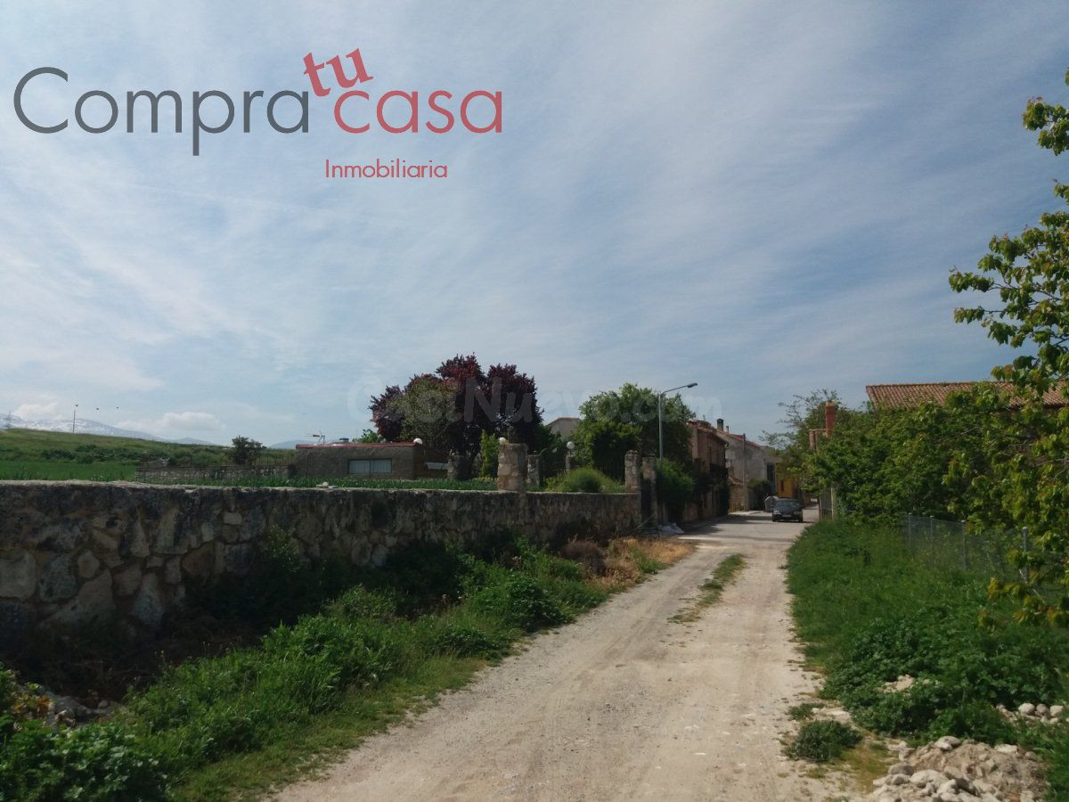 NAVE CON TERRENO EN VENTA - foto 4