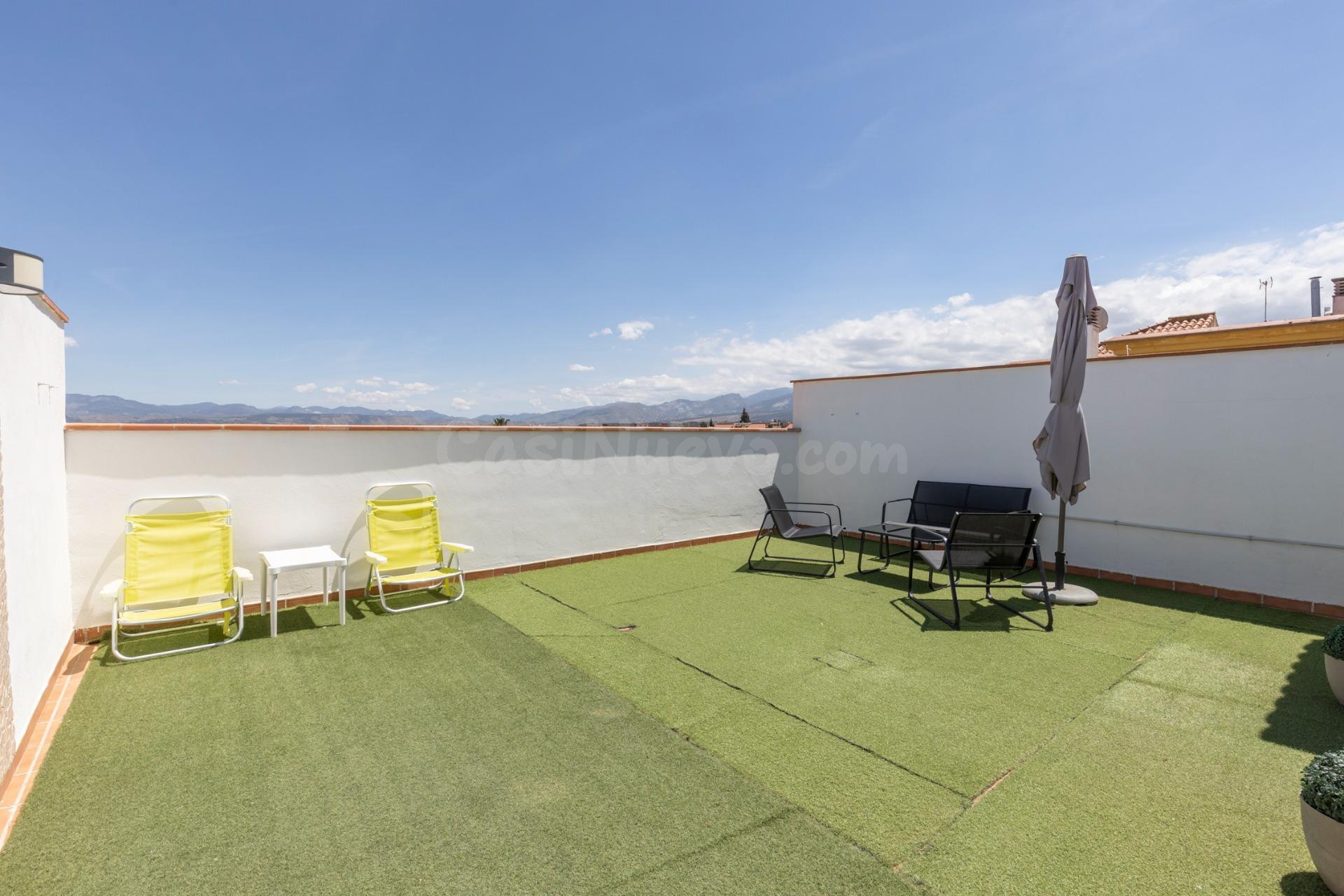 Ático con gran terraza y garaje en el centro de Alhendín – l - foto 2