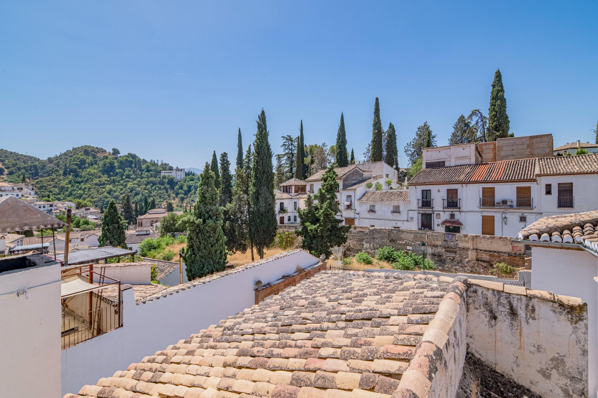 CASA EN EL ALBAICIN CON VISTAS PANORAMICAS AL GENERALIFE!!