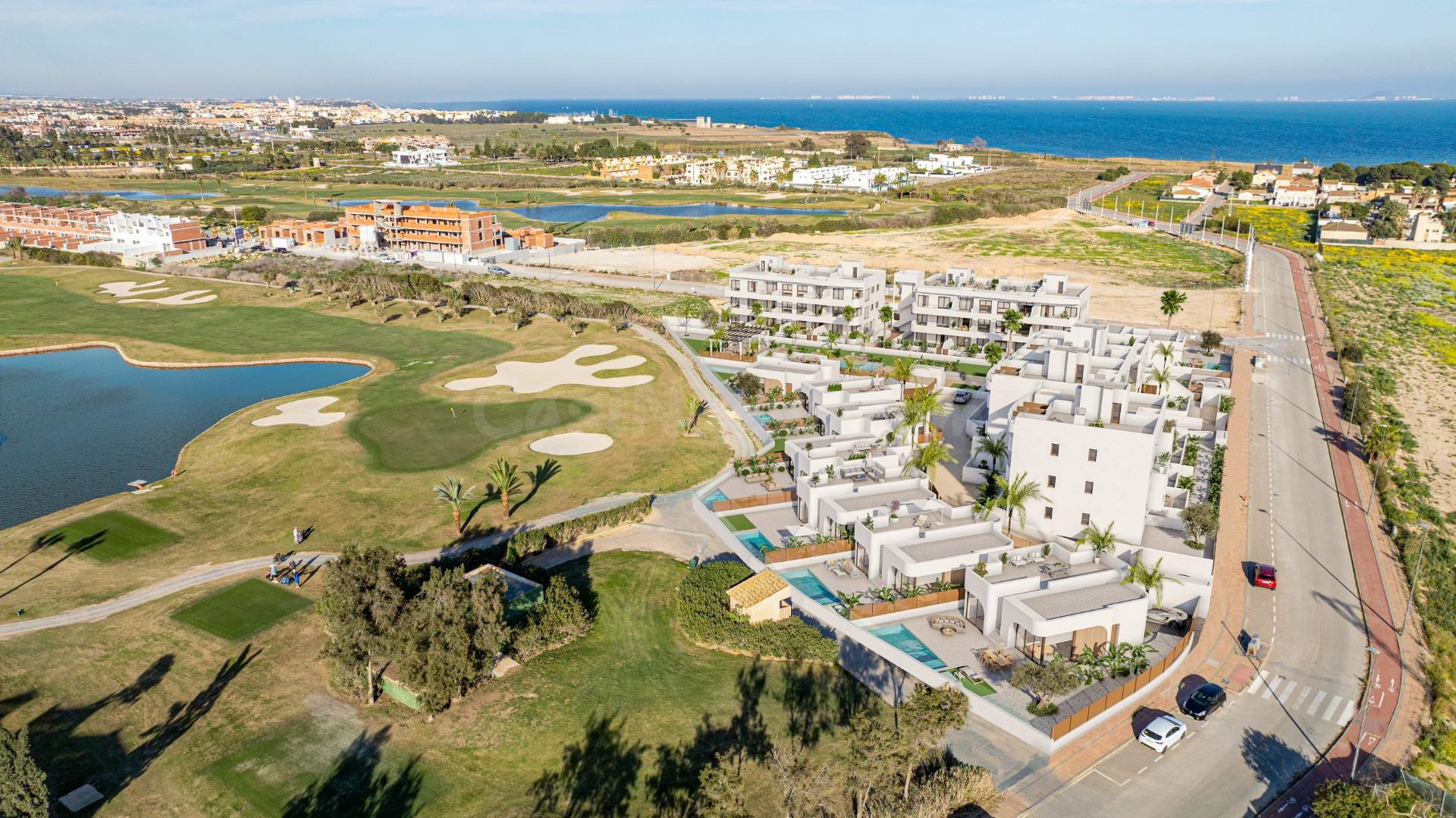 APARTAMENTOS 1º LINEA DEL CAMPO DE GOLF!