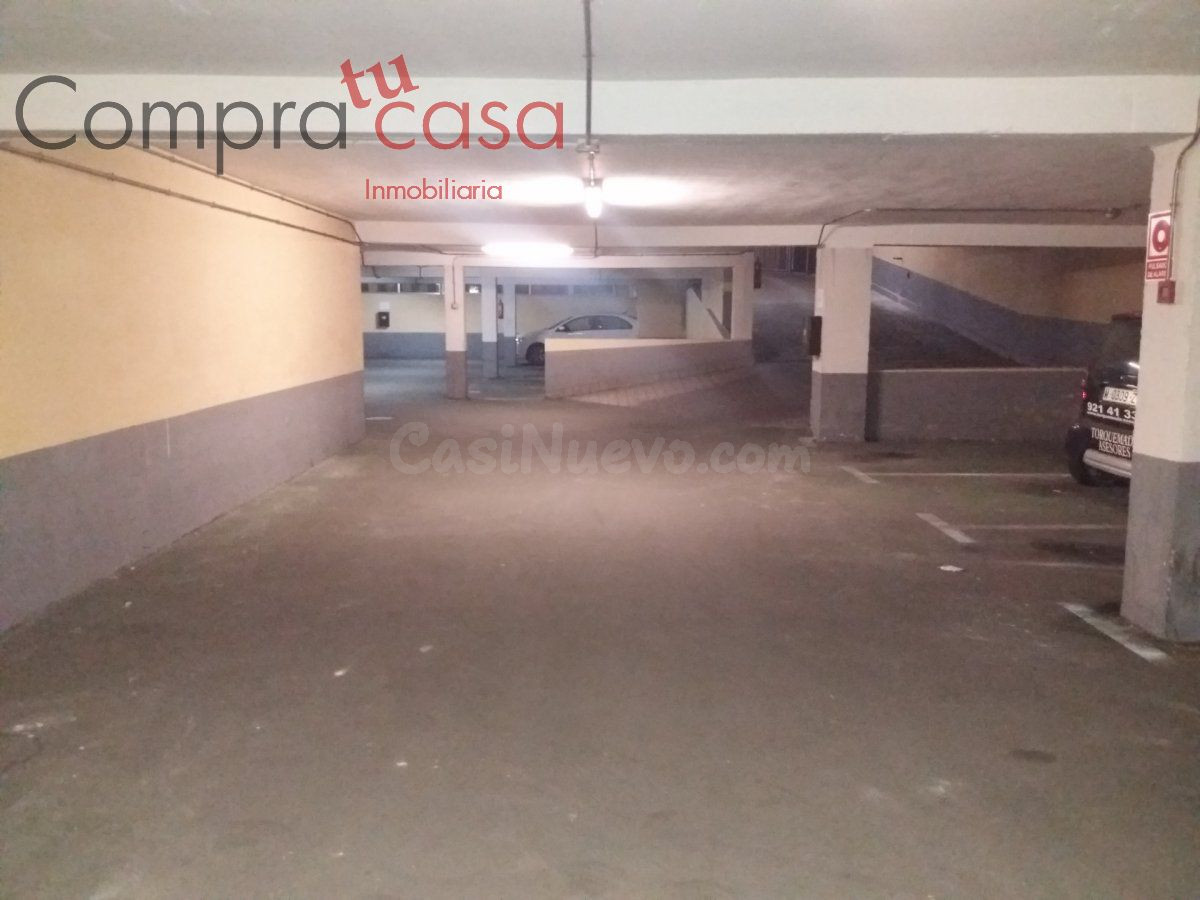 Alquiler de plaza de garaje en calle Curtidores - foto 3