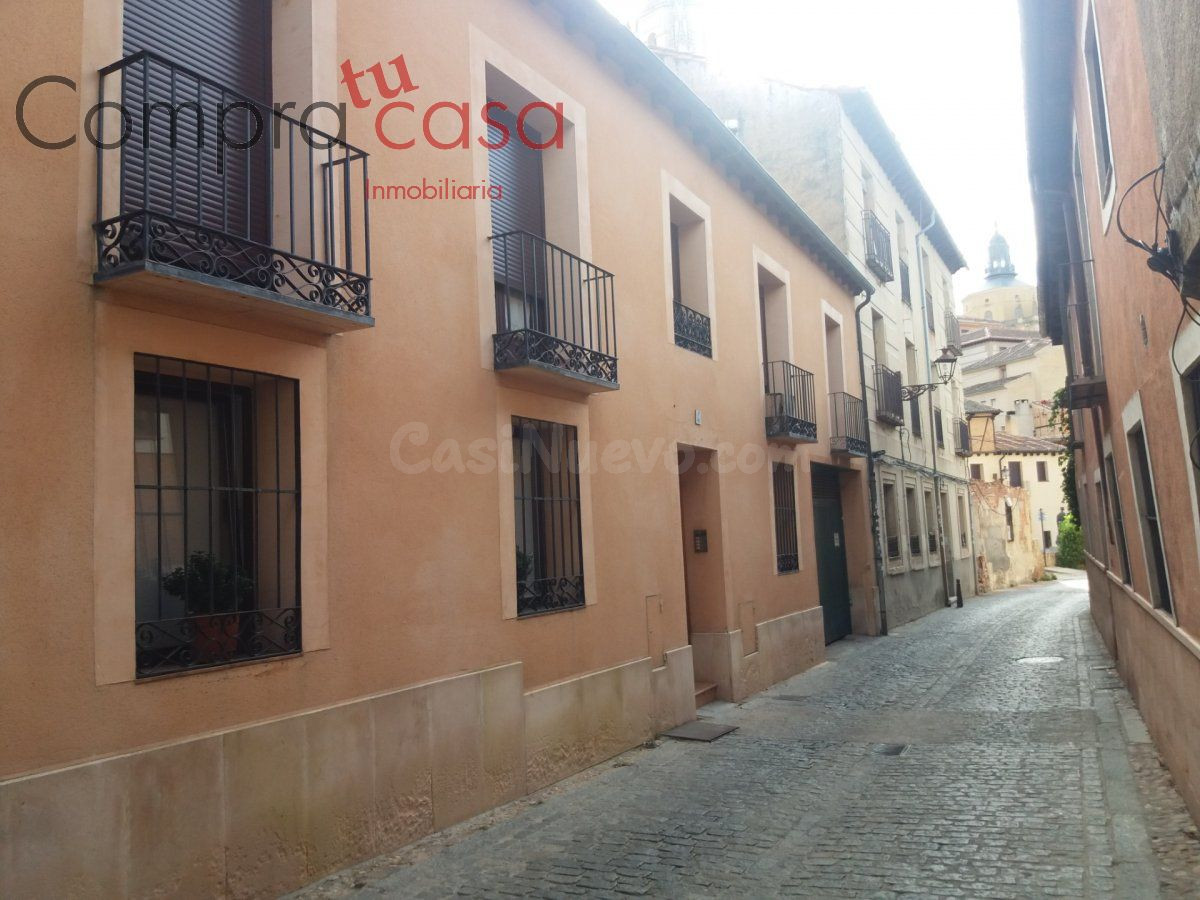 GARAJES EN ALQUILER CALLE SOCORRO.-. - foto 2