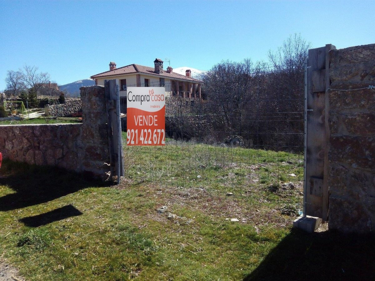Venta de parcela en Ortigosa del Monte.
