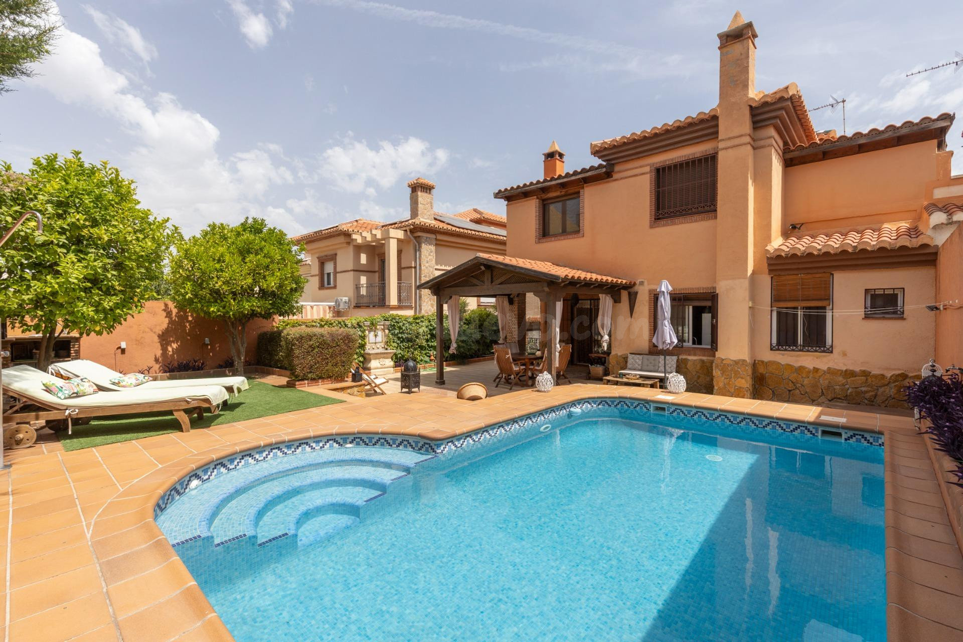 Exclusiva vivienda premium en La Zubia