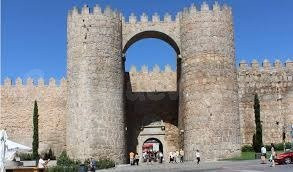 VENTA.-.LOCAL.-.CENTRICO.-.AVILA - foto 2