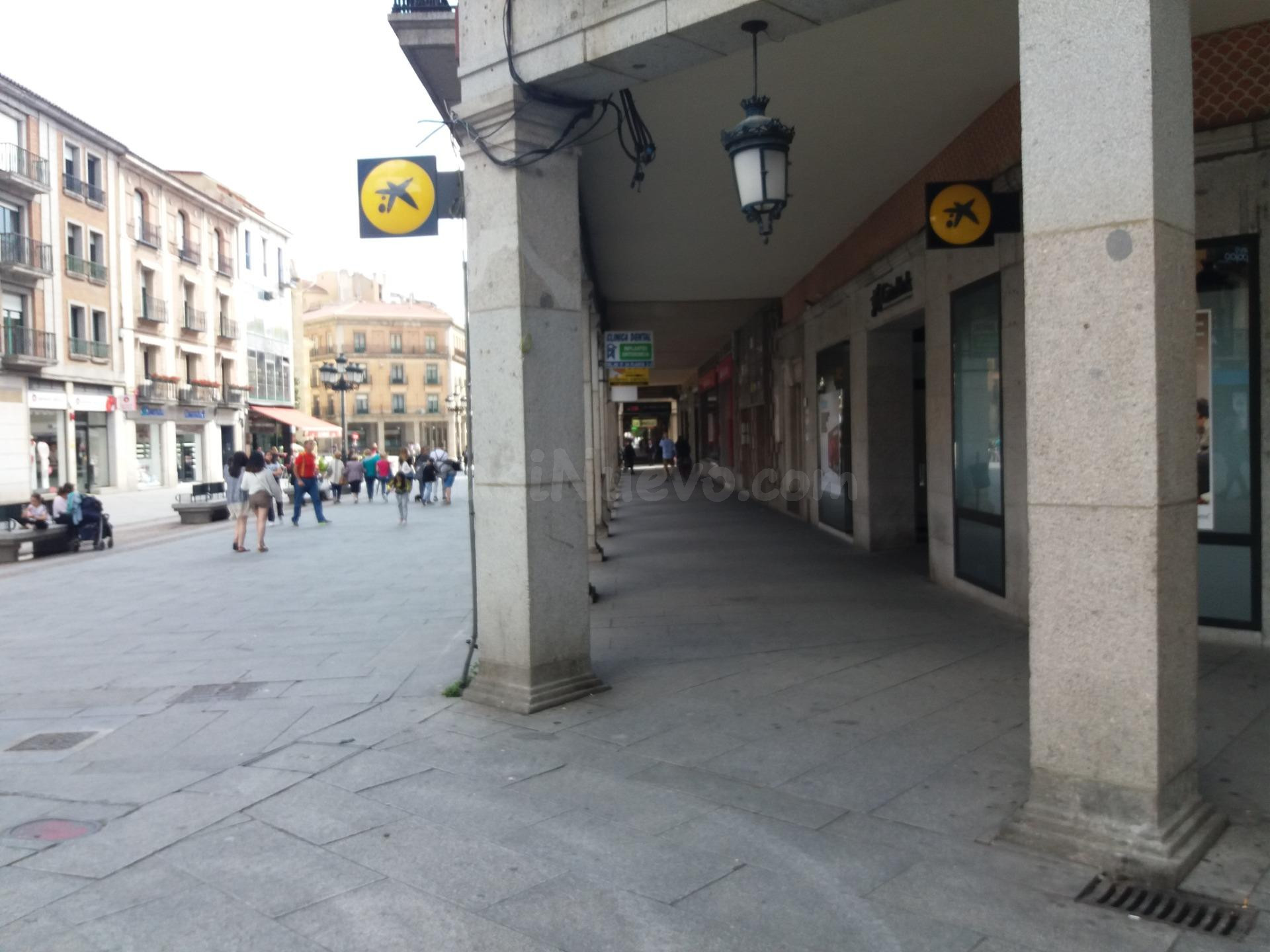 LOCAL COMERCIAL EN AVD. DEL ACUEDUCTO - foto 5