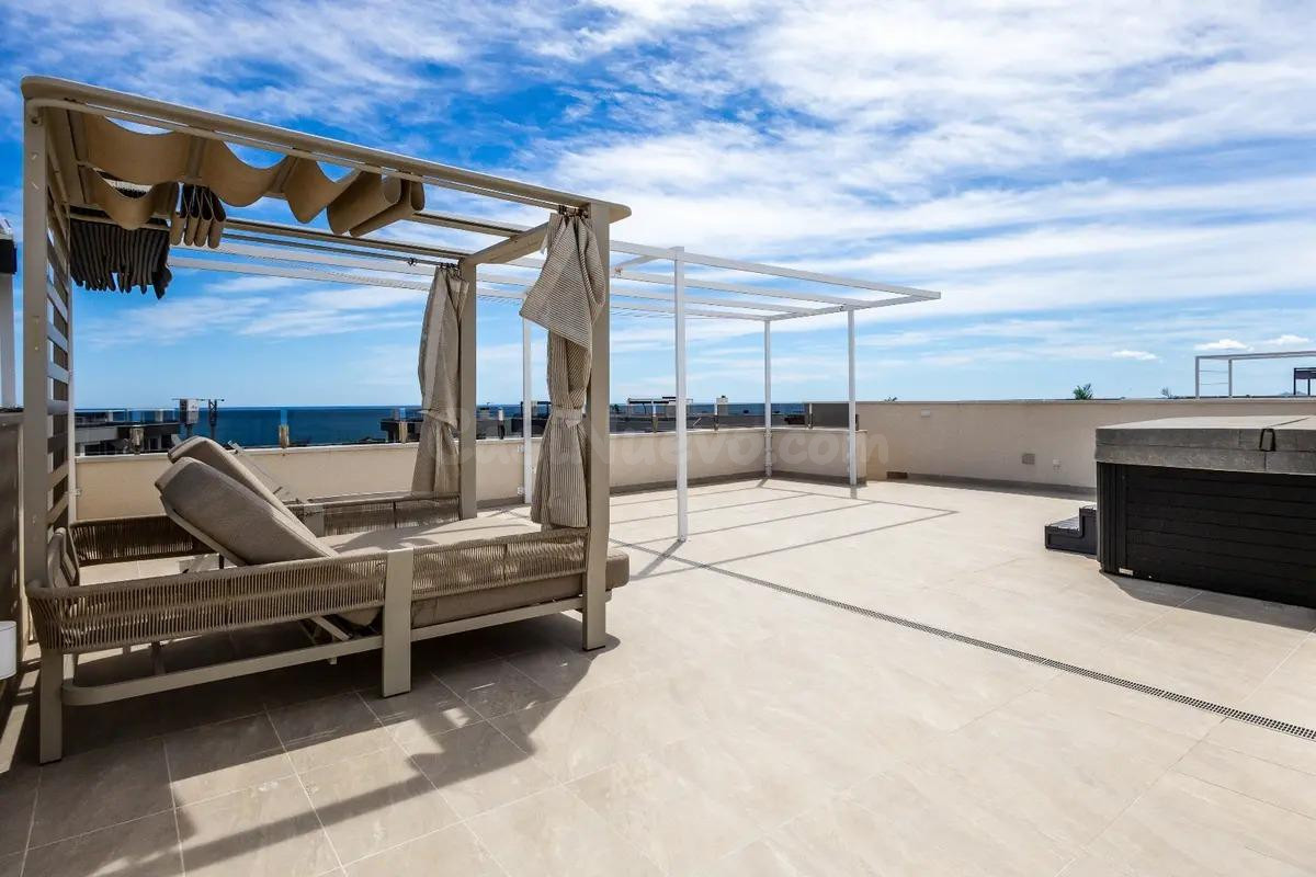 ÁTICO CON VISTAS AL MAR EN PLAYA FLAMENCA! - foto 2