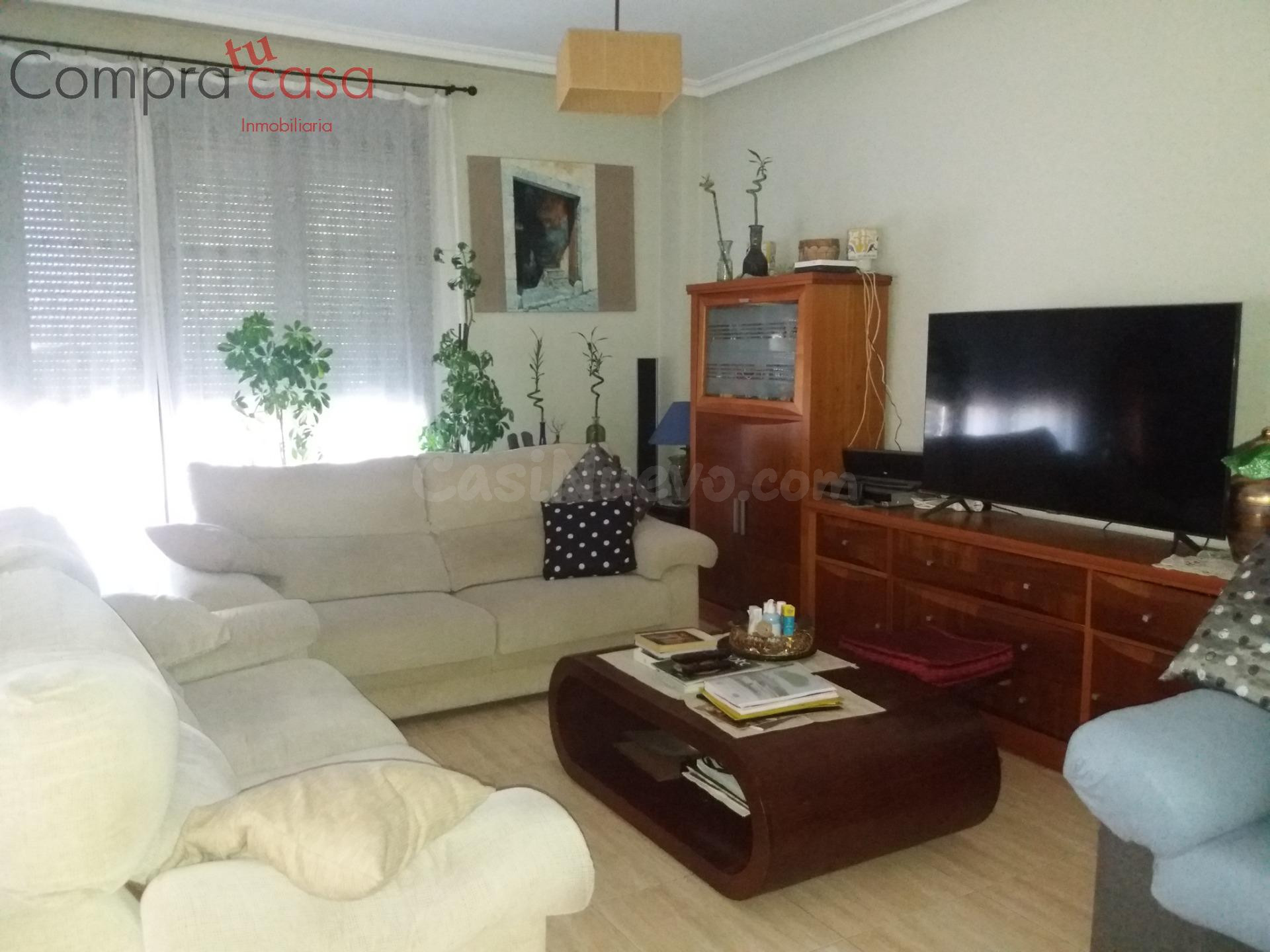 VENTA.-.CHALET.-.PARA ENTRAR.-.VISTAS.-.PISCINA.-. - foto 5