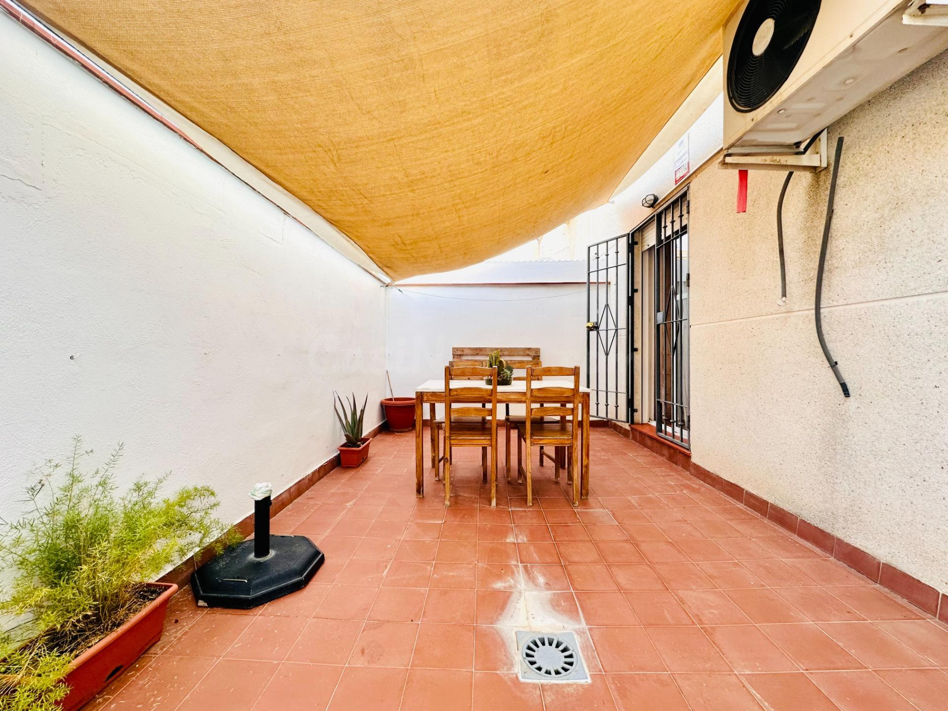 PISO EN VENTA EN CALLE CRUCES - foto 2