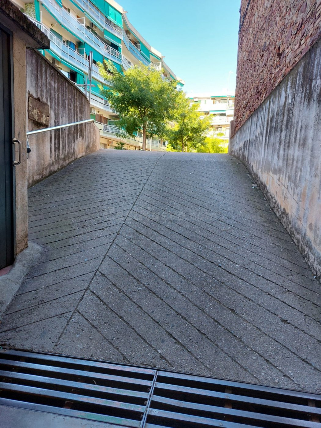 2 PLAZAS DE APARCAMIENTO CERCA ESTACIÓN