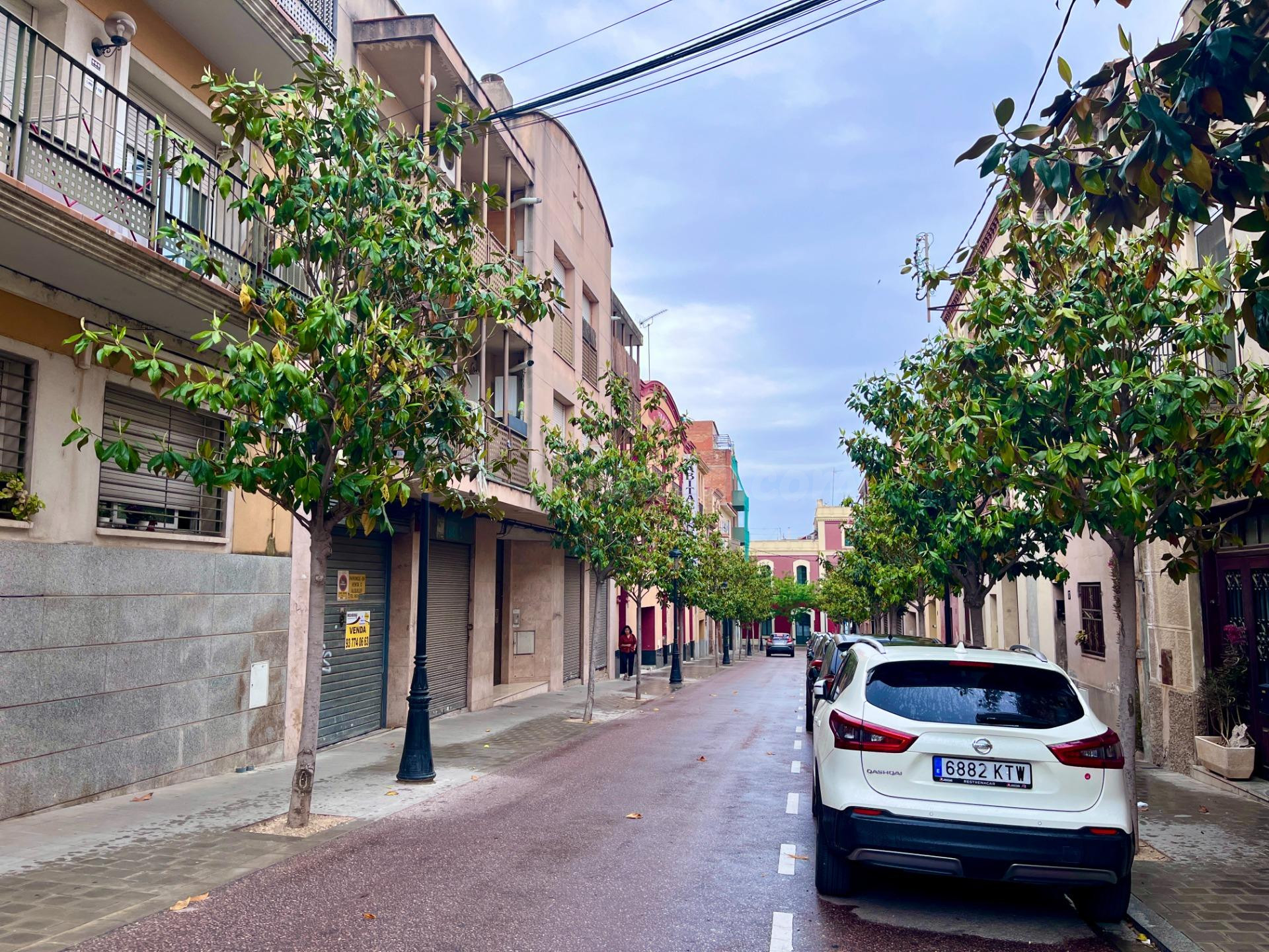 Plazas de parking en venta en Martorell junto RENFE (varias 