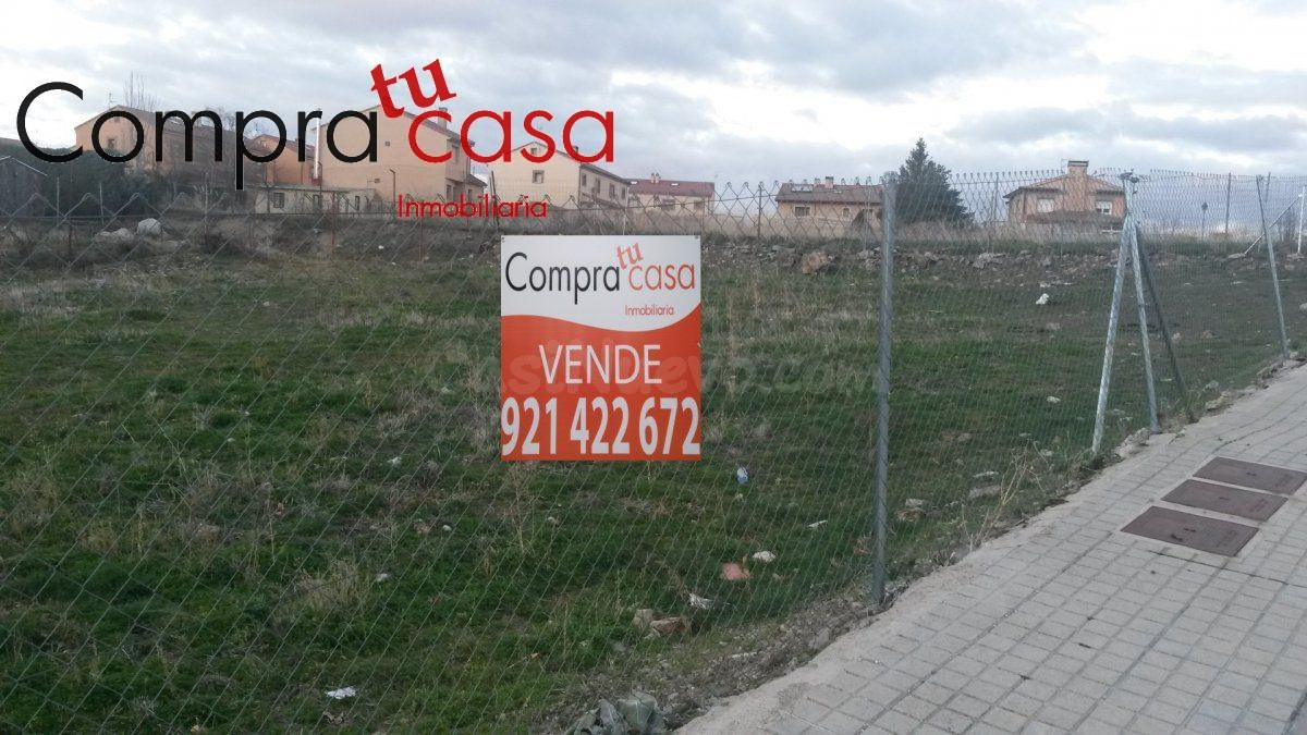 PARCELA URBANA EN PALAZUELOS DE ERESMA- PUEBLO - foto 5