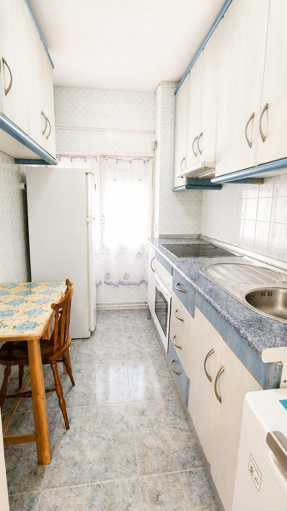 Piso 3 habitaciones 70m² en alquiler - Paseo maritimo - foto 5