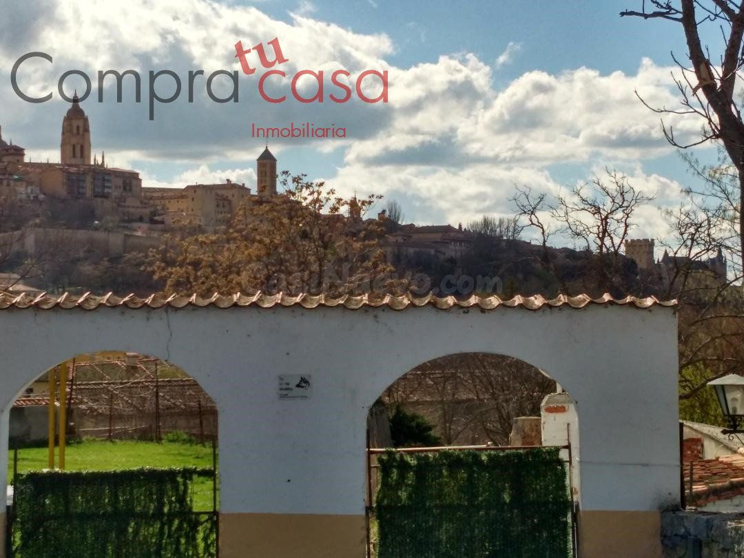 VENTA.-.FINCA URBANA.-.SAN LORENZO.-.SEGOVIA