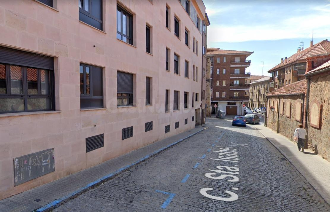 PLAZA DE GARAJE EN VENTA - foto 2