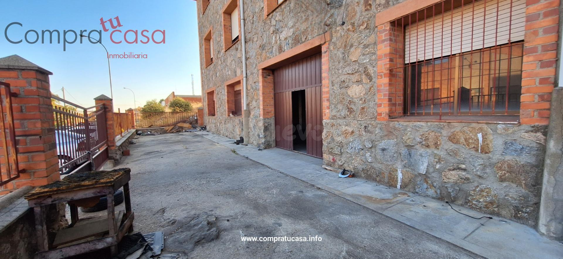 VENTA-NAVE-POLIGONO DEL CERRO-SEGOVIA - foto 2