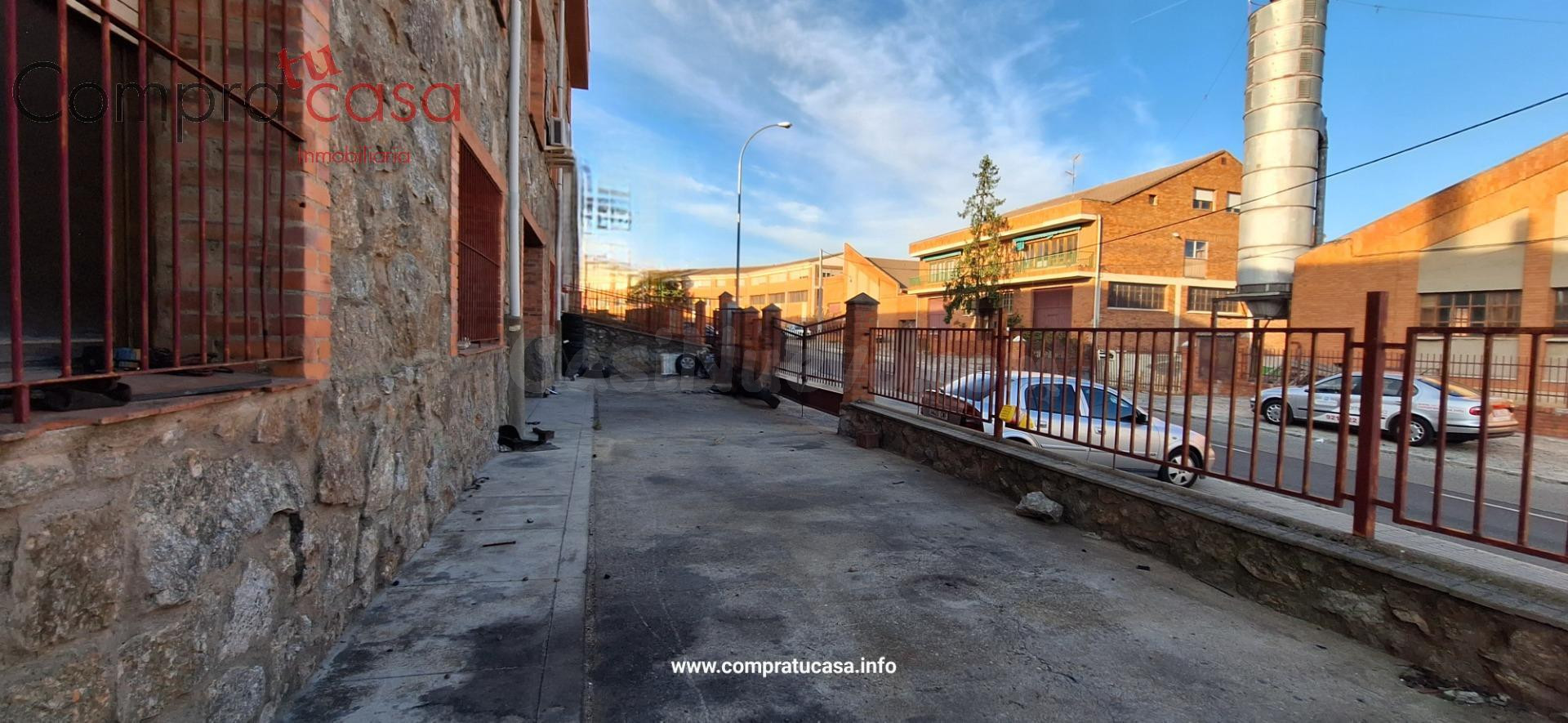 VENTA-NAVE-POLIGONO DEL CERRO-SEGOVIA - foto 3