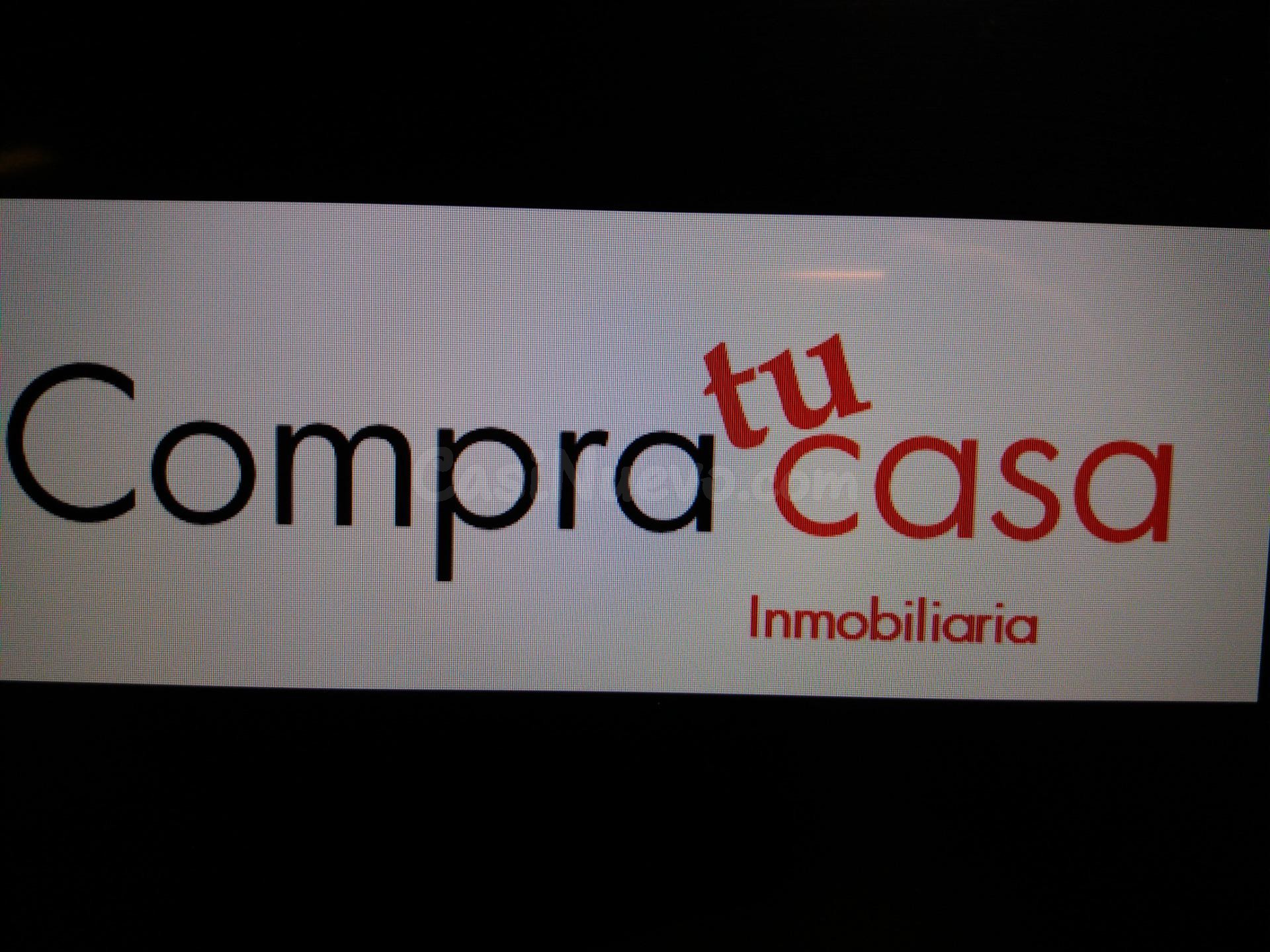 VENTA.-.LOCAL COMERCIAL EN ZONA MUY COMERCIAL.-.SEGOVIA - foto 2