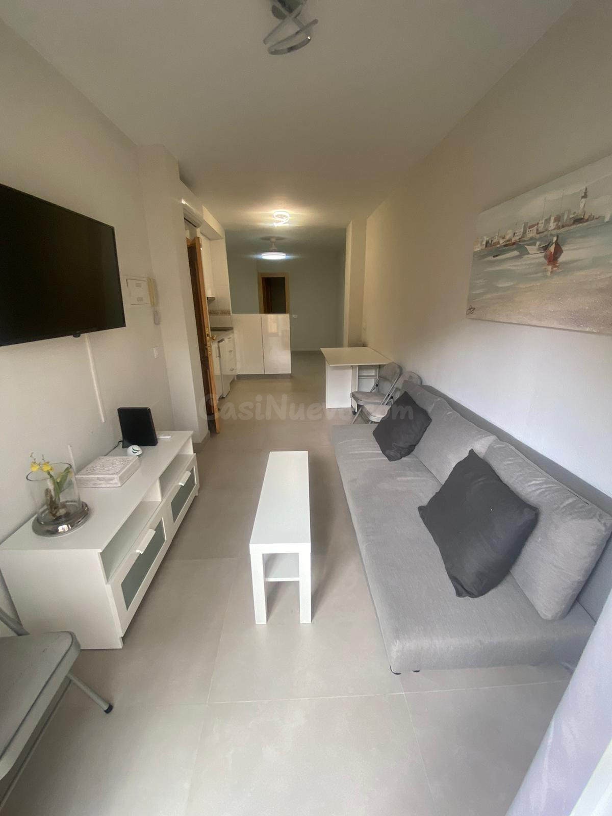 SE ALQUILA ESTUDIO 2ºLINEA DE PLAYA DESDE SEPTIEBRE A JUNIO 
