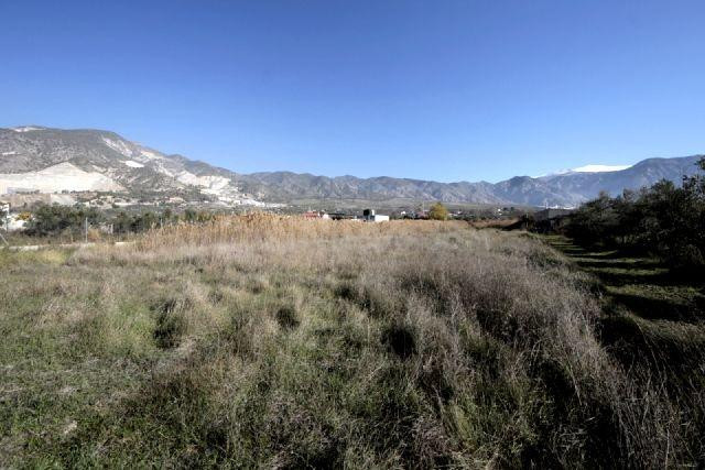 Finca de regadío con 792 metros cuadrados, la finca solo se  - foto 3