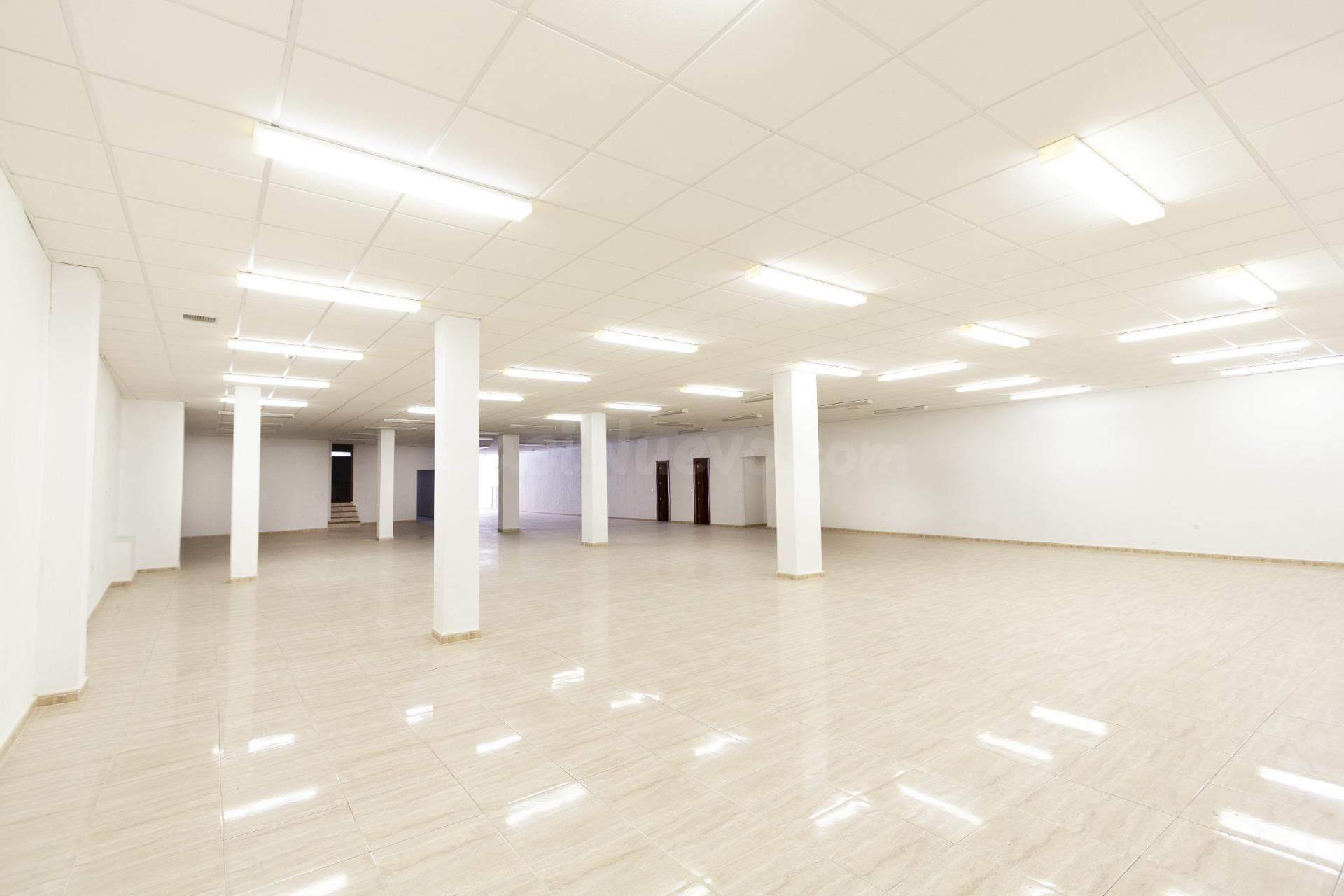 Local comercial 508m² en venta - Centro - foto 4