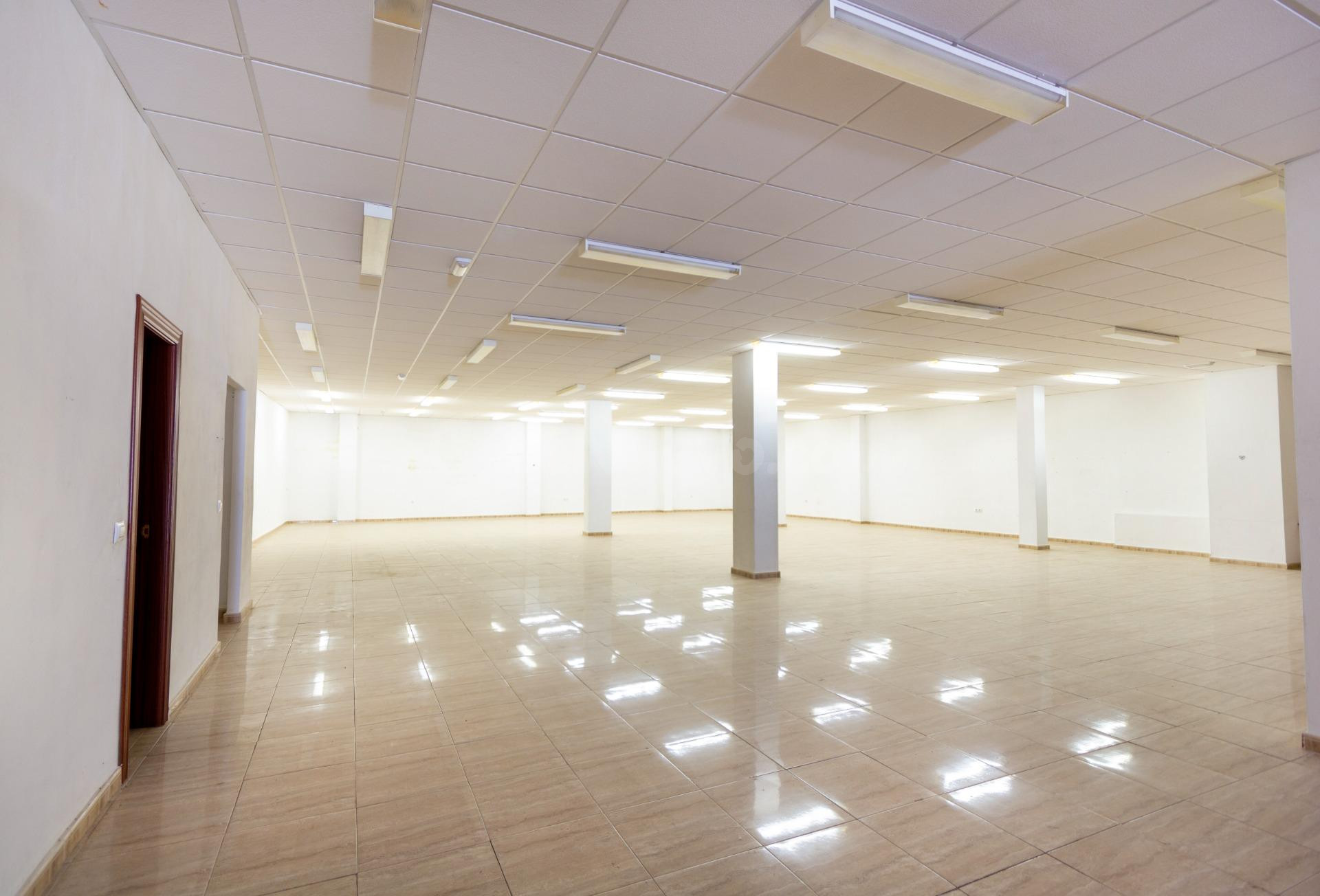 Local comercial 508m² en venta - Centro - foto 5